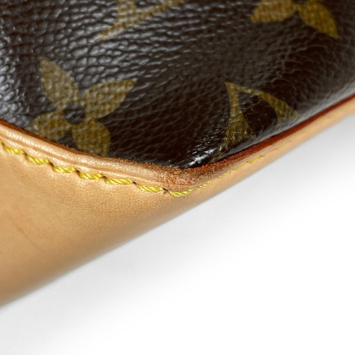 Louis Vuitton Brown Monogram Shoulder Bag Tote Bag (Pre-Owned)