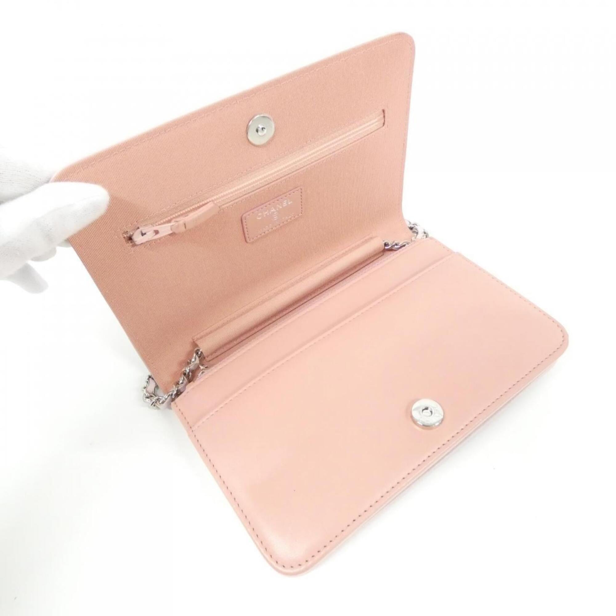 Chanel Pink Leather Chain/Shoulder Wallet (Pre-Owned)