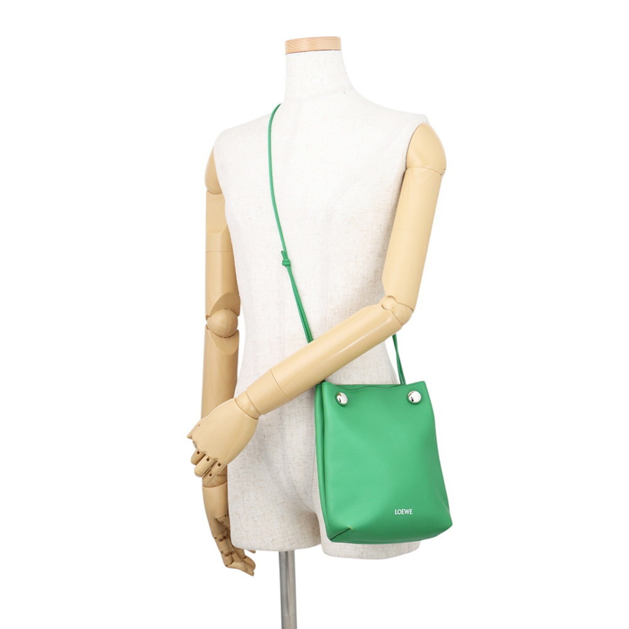 Loewe Green Leather Handbag Shoulder Bag (Pre-Owned)