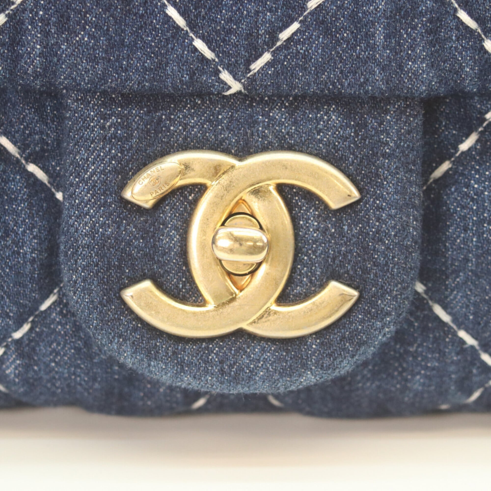 Chanel Gold Denim Shoulder Bag (Pre-Owned)