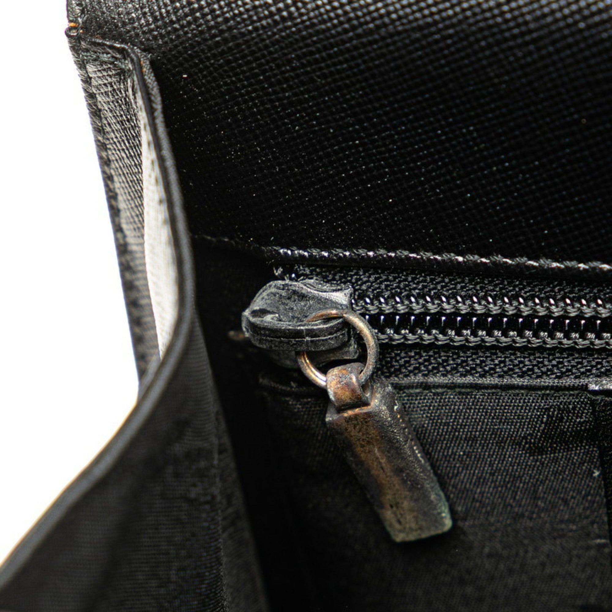 Salvatore Ferragamo Gancini Black Leather Handbag Shoulder Bag (Pre-Owned)