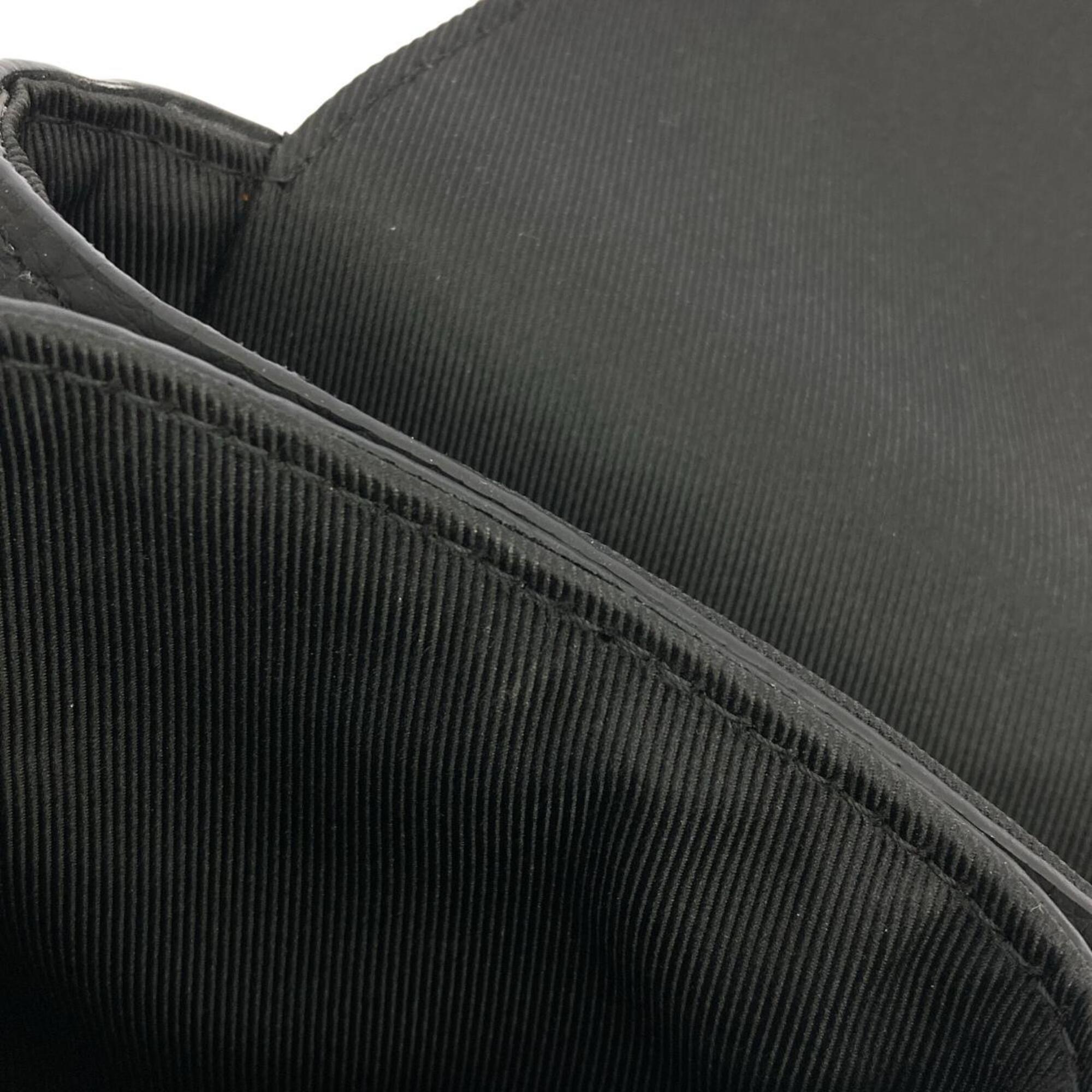 Louis Vuitton Black Leather Shoulder Bag (Pre-Owned)