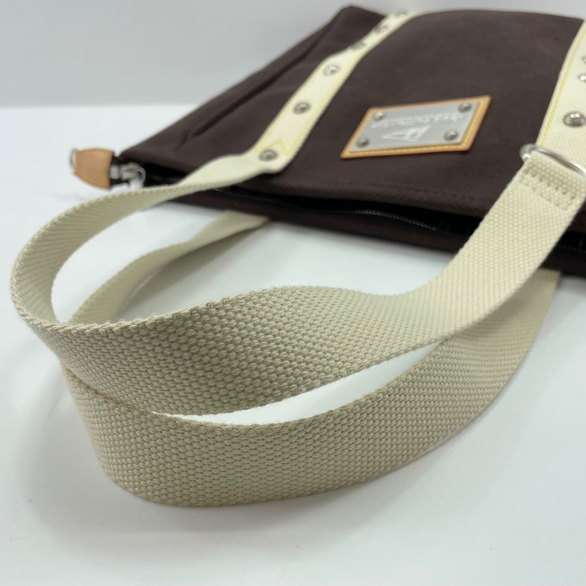 Louis Vuitton Brown Tote Bag (Pre-Owned)