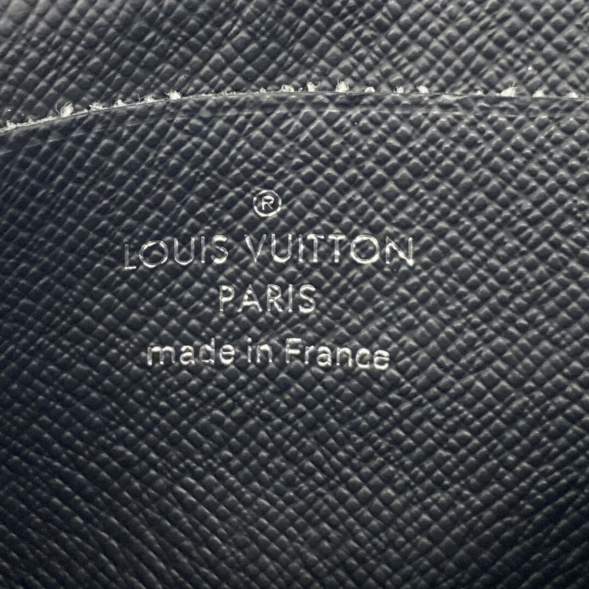 Louis Vuitton Black Coin Purse/Coin Case (Pre-Owned)