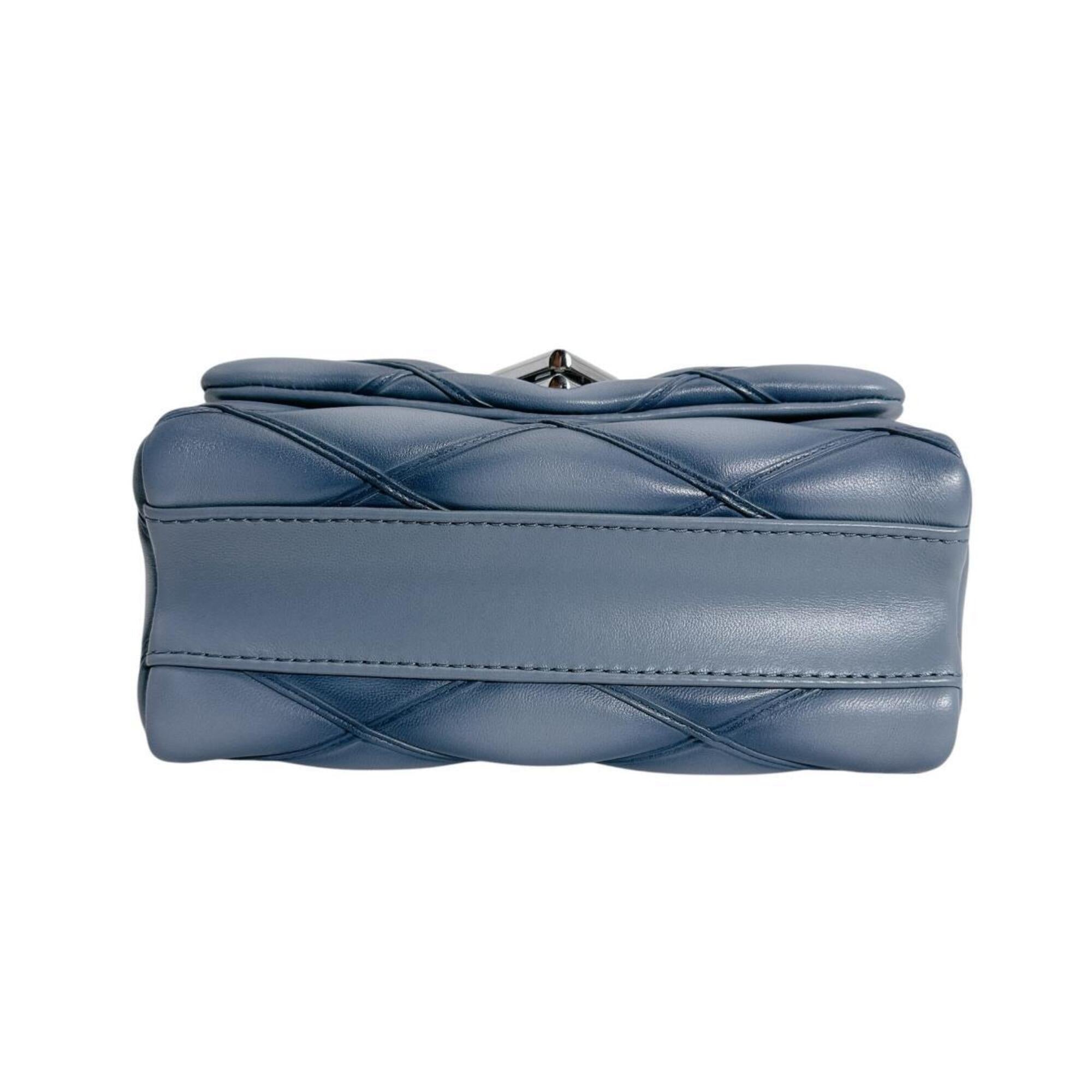 Louis Vuitton Blue Leather Handbag (Pre-Owned)