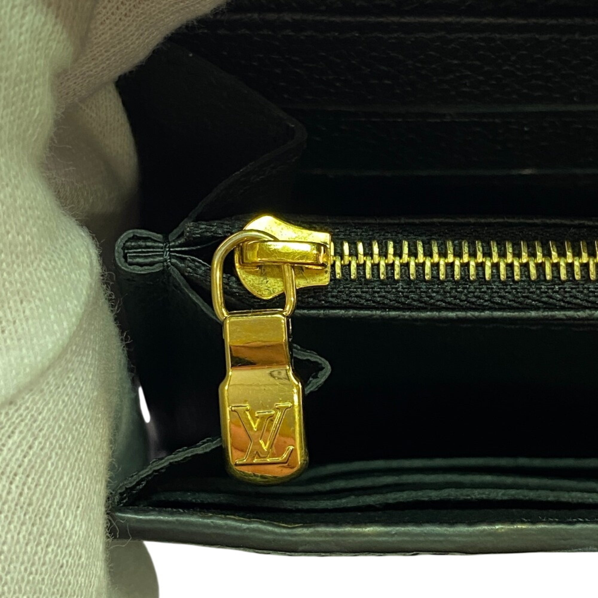 Louis Vuitton Noir Leather Long Wallet (Bi-Fold) (Pre-Owned)