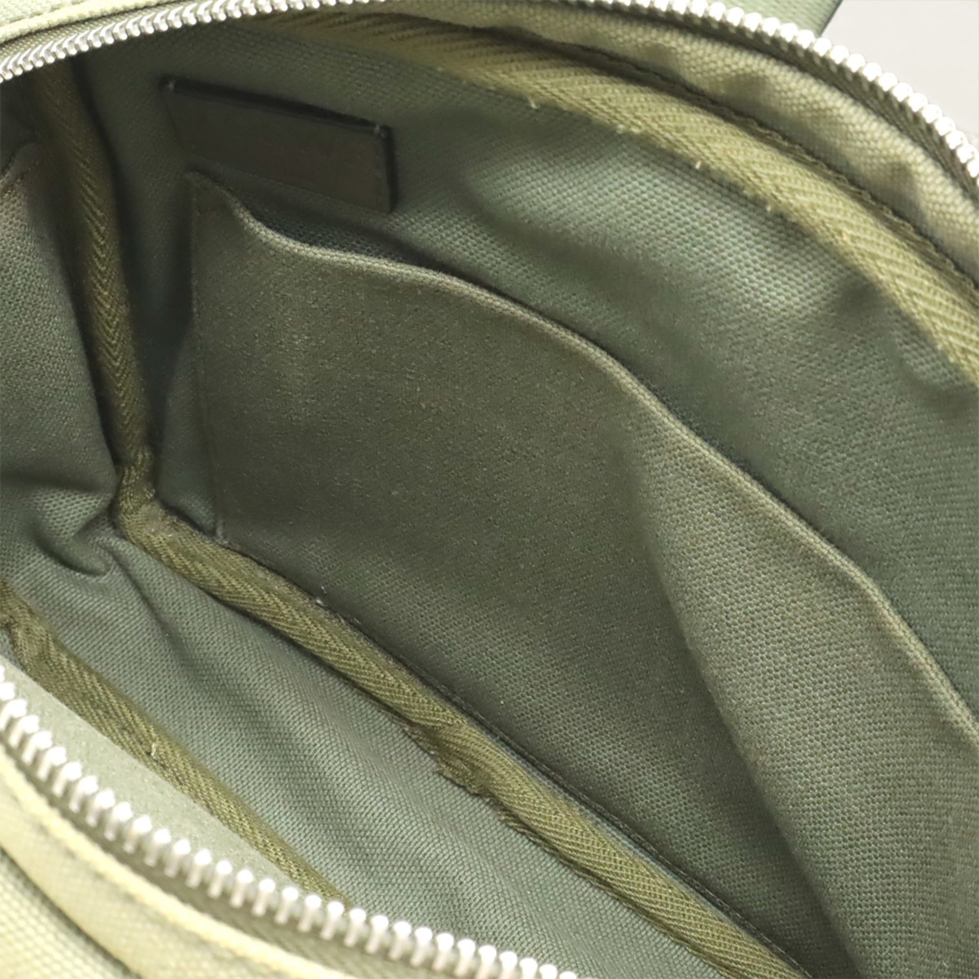Loewe Green Khaki Canvas Leather Messenger Bag Shoulder Bag (Pre-Owned)