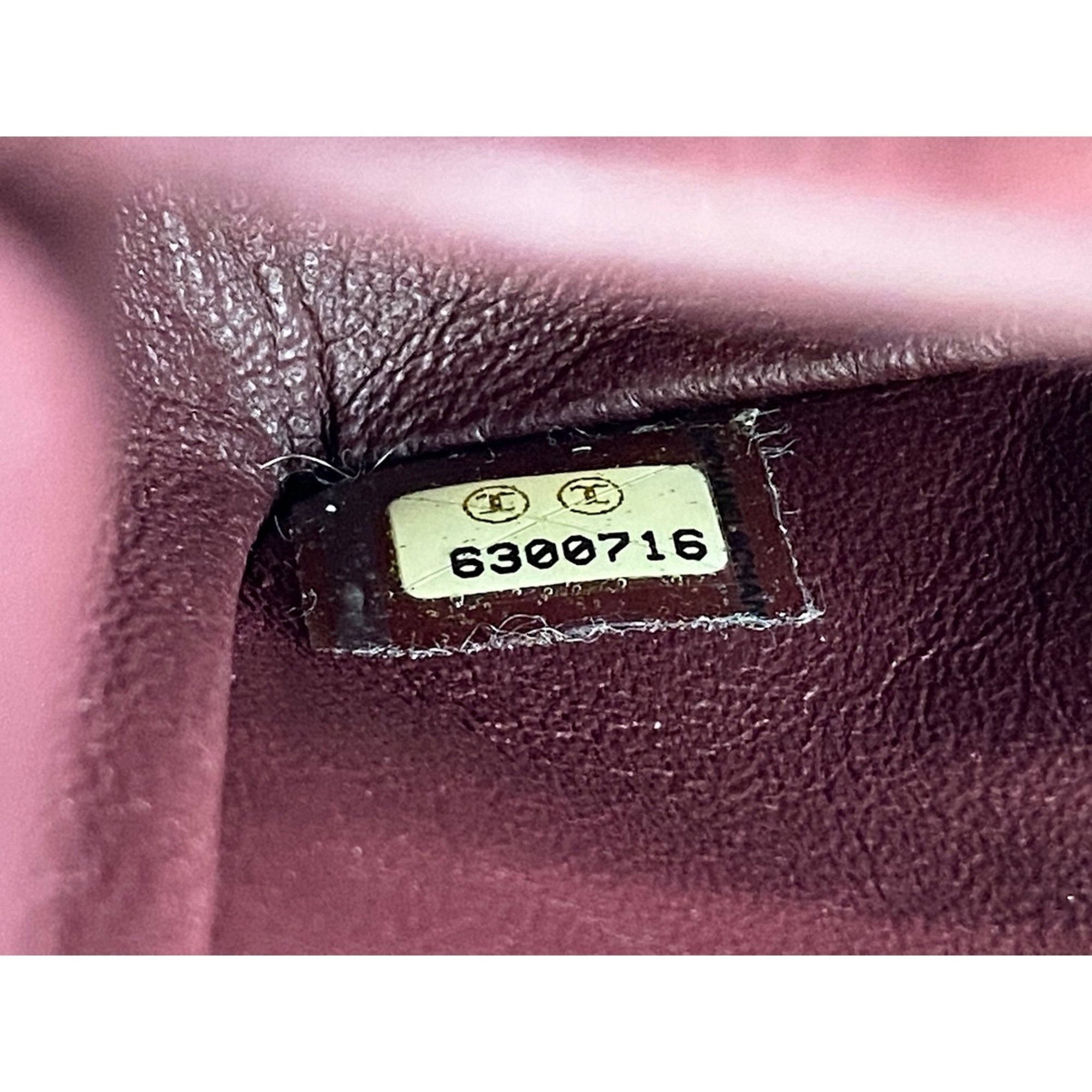 Chanel Matelasse Black Shoulder Bag (Pre-Owned)