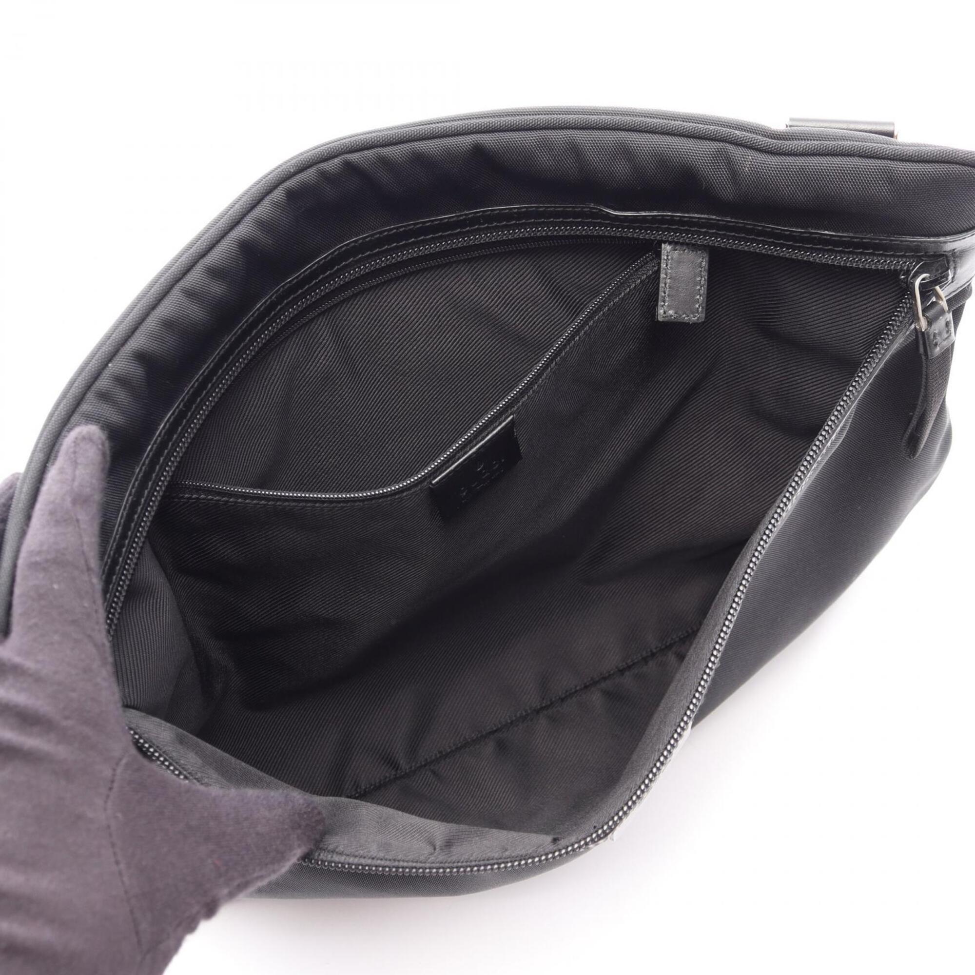 Gucci Black Canvas Leather Handbag Shoulder Bag (Pre-Owned)