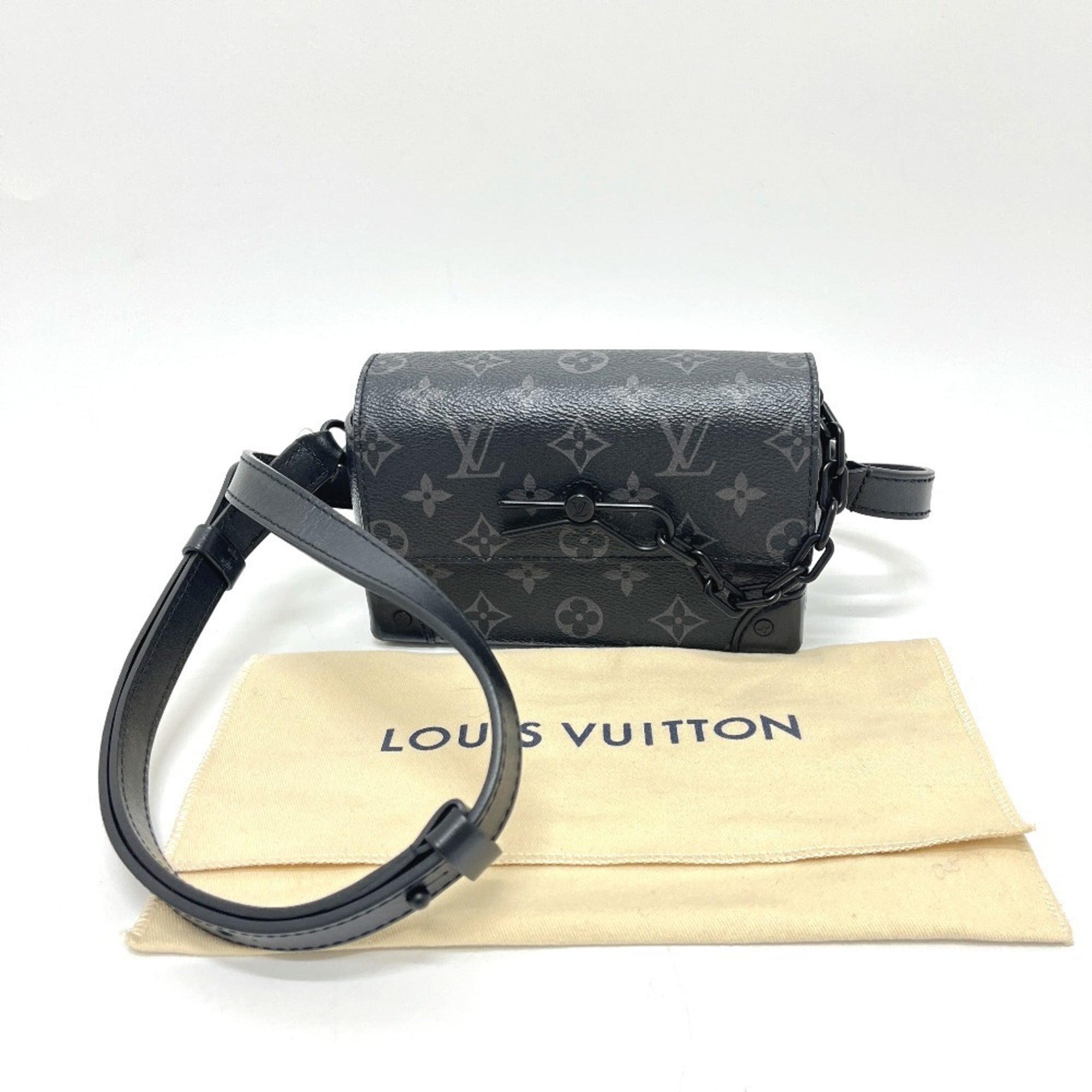 Louis Vuitton Monogram Eclipse Black Monogram Eclipse Shoulder Bag (Pre-Owned)