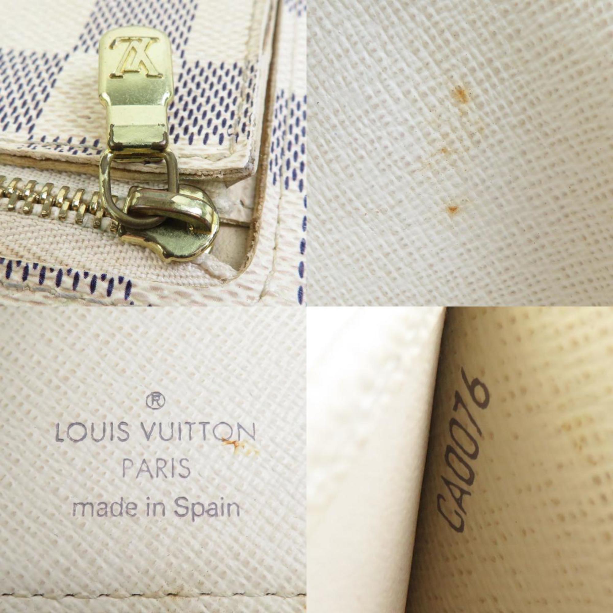 Louis Vuitton Ivory Damier Azur Wallet (Bi-Fold) (Pre-Owned)