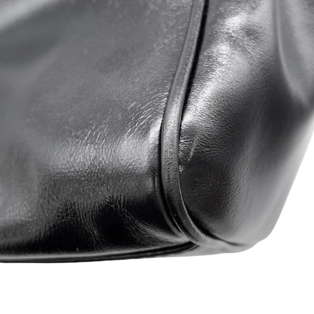 Miu Miu Black Leather Handbag (Pre-Owned)