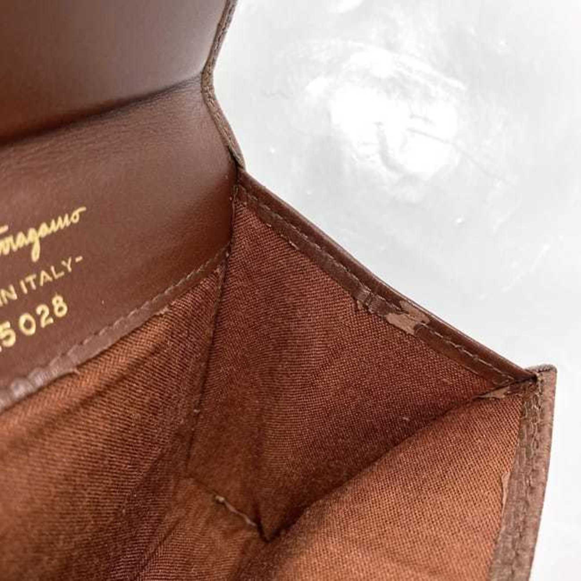 Salvatore Ferragamo Brown Leather Coin Purse/Coin Case (Pre-Owned)