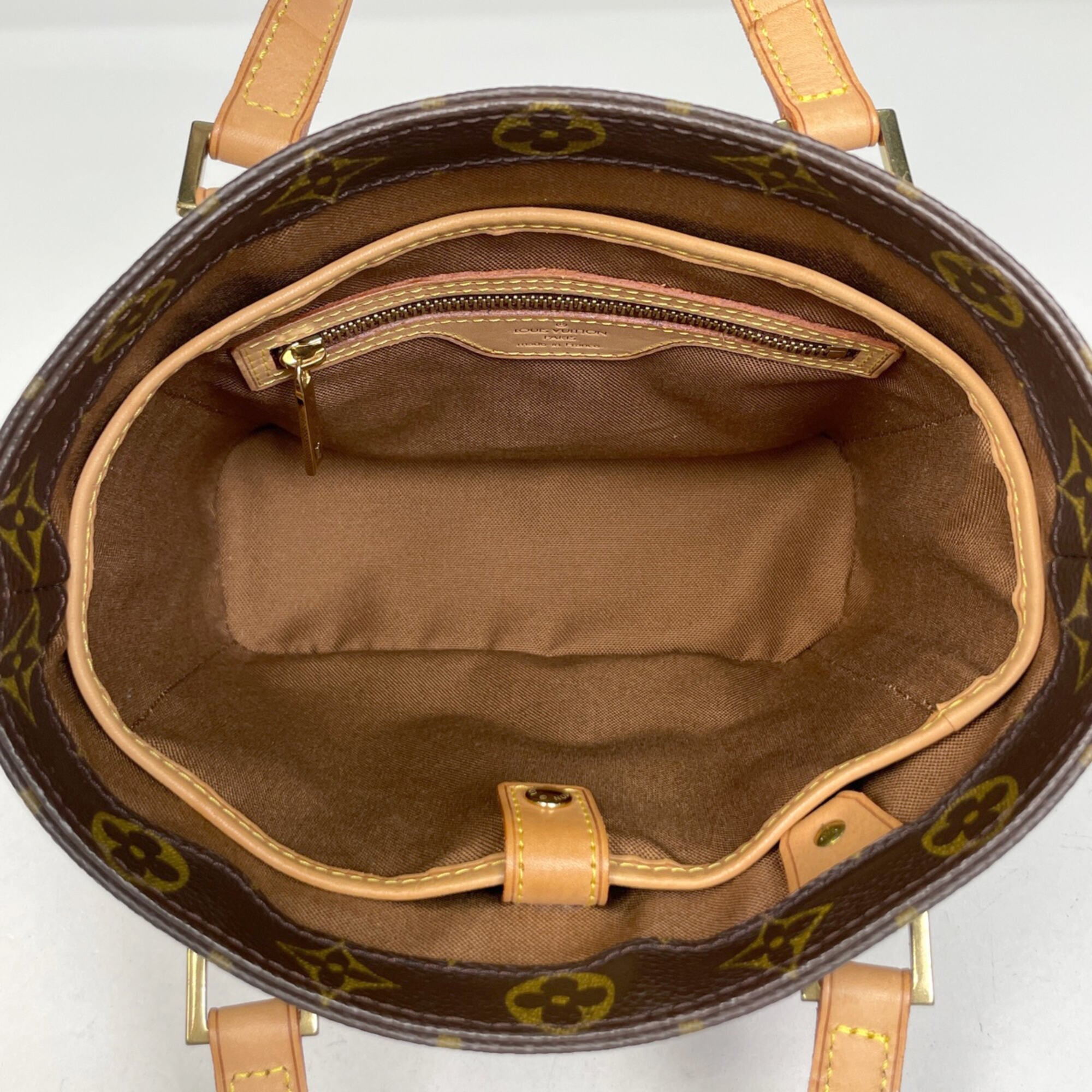 Louis Vuitton Brown Monogram Handbag (Pre-Owned)