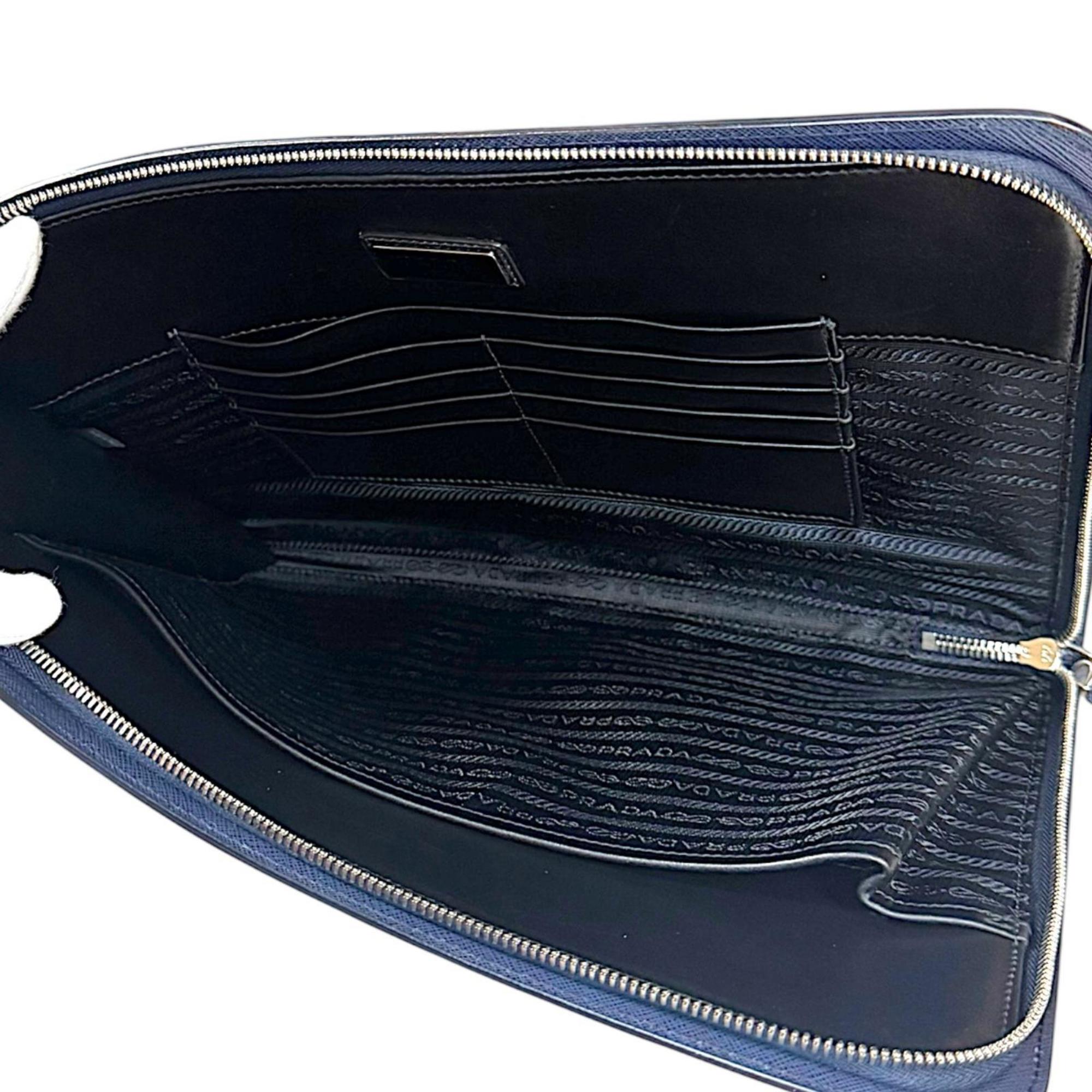 Prada Blue Navy Leather Clutch Bag (Pre-Owned)
