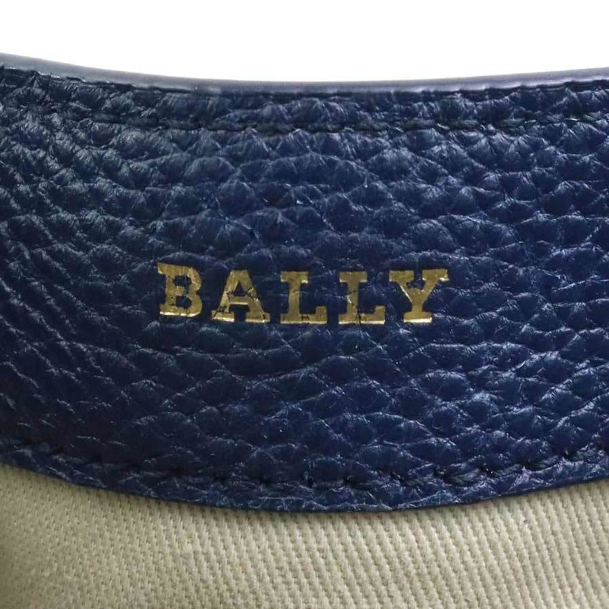 Bally Navy Leather Handbag Shoulder Bag (Pre-Owned)