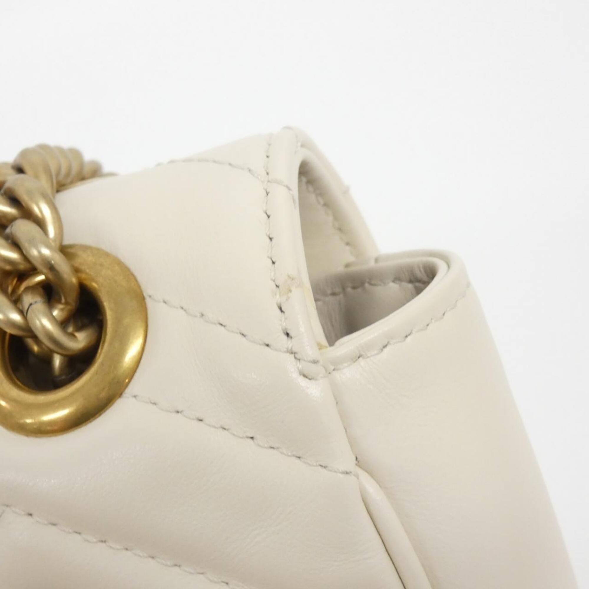Gucci White Quilting Leather Shoulder Bag (Pre-Owned)