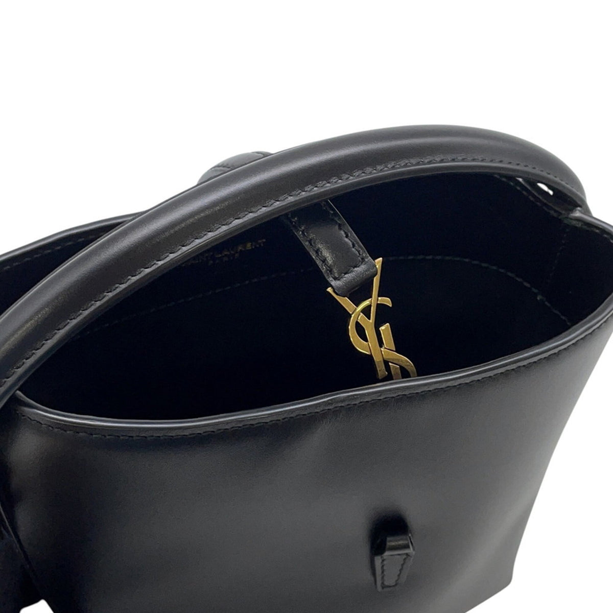 Yves Saint Laurent Black Leather Handbag (Pre-Owned)
