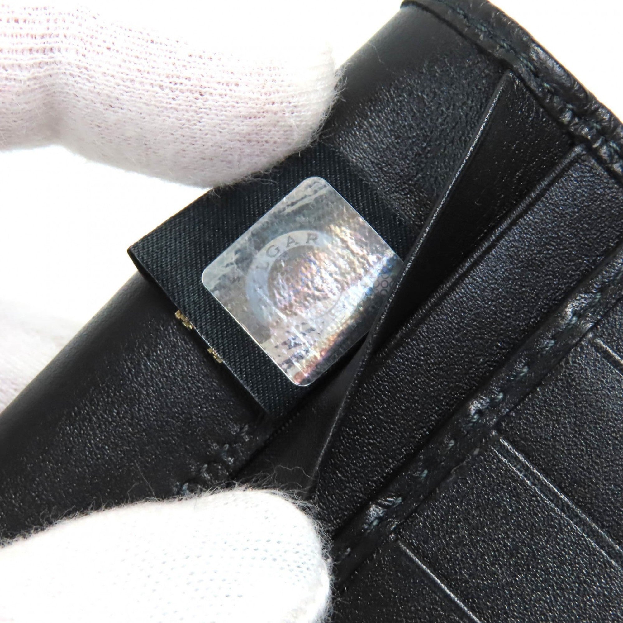 Bvlgari Black Leather Long Wallet (Bi-Fold) (Pre-Owned)