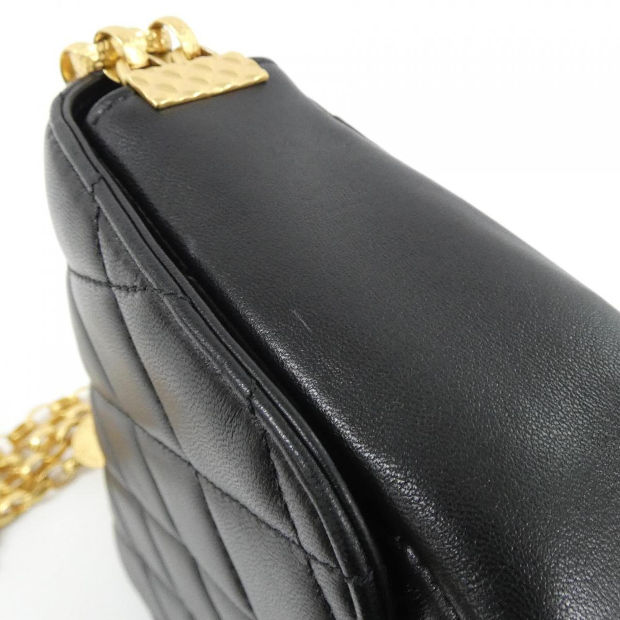 Chanel Black Leather Shoulder Bag (Pre-Owned)