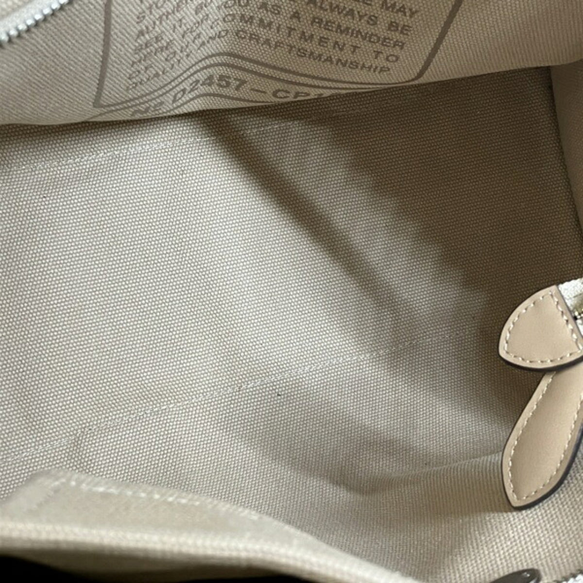 Coach Beige Canvas Shoulder Bag Tote Bag (Pre-Owned)