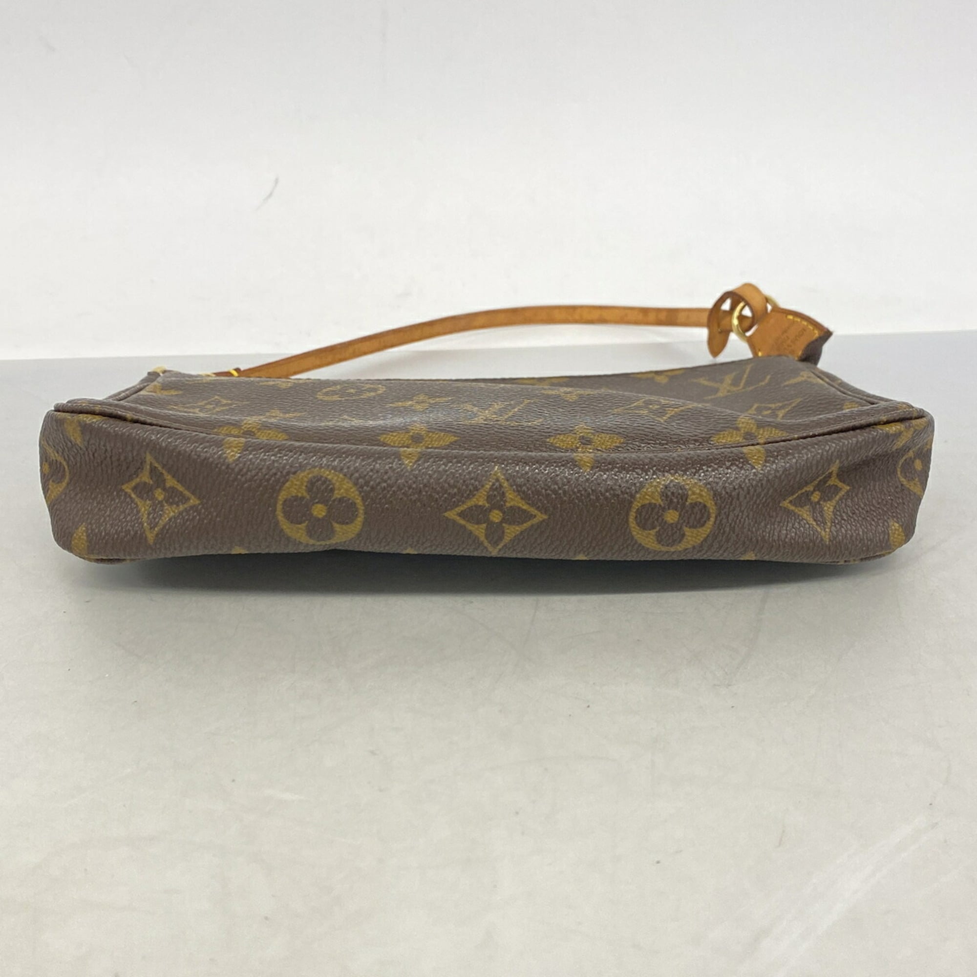 Louis Vuitton Brown Pouch (Pre-Owned)