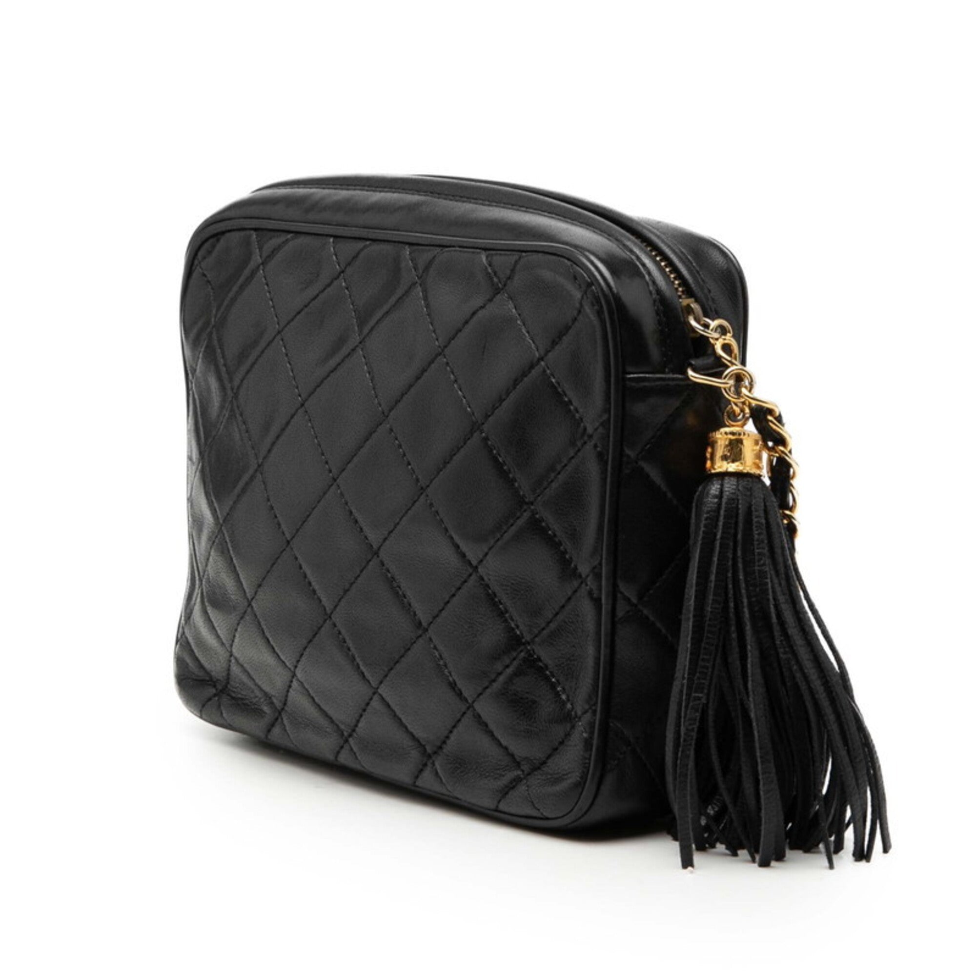 Chanel Black Leather Shoulder Bag (Pre-Owned)
