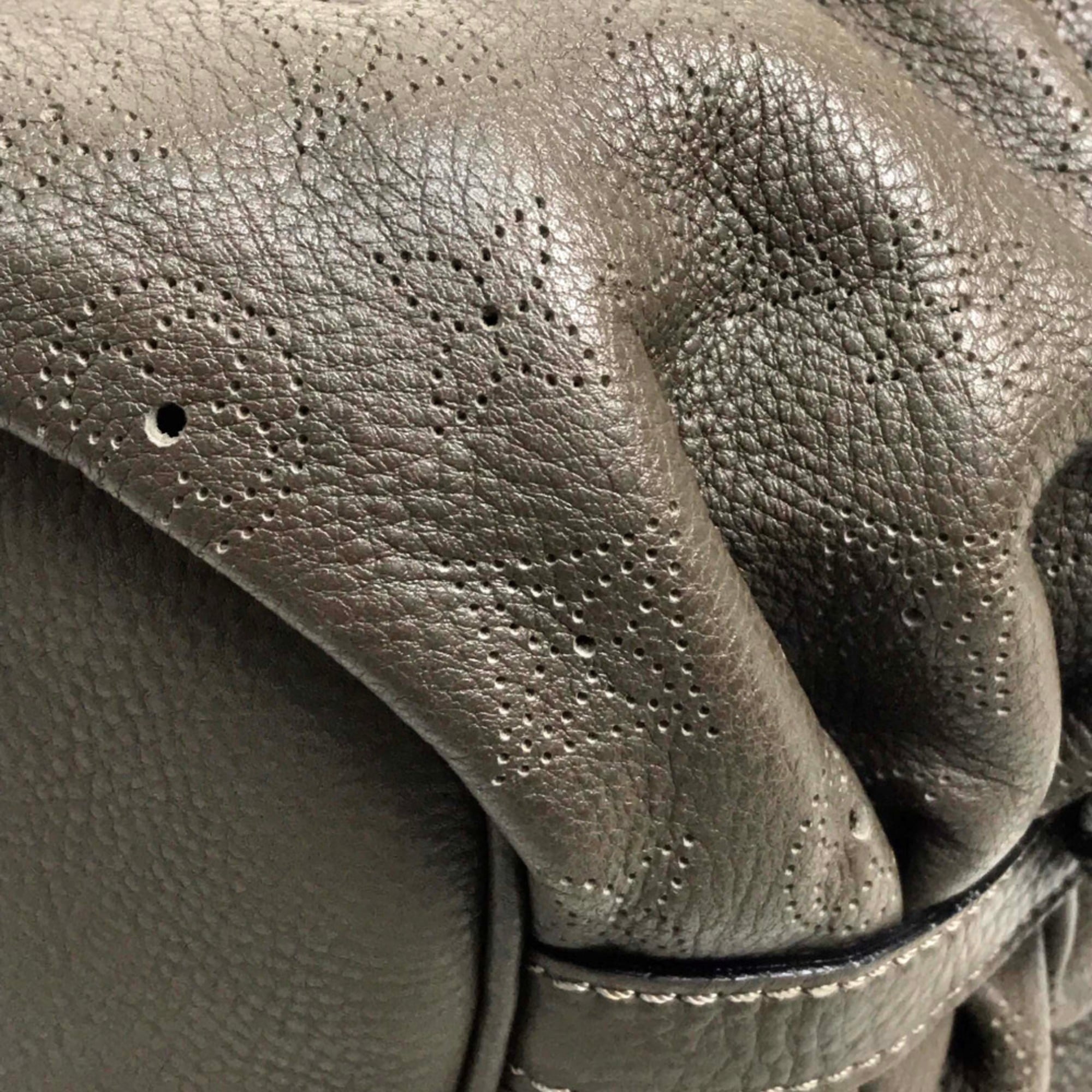 Louis Vuitton Gray Other Shoulder Bag (Pre-Owned)