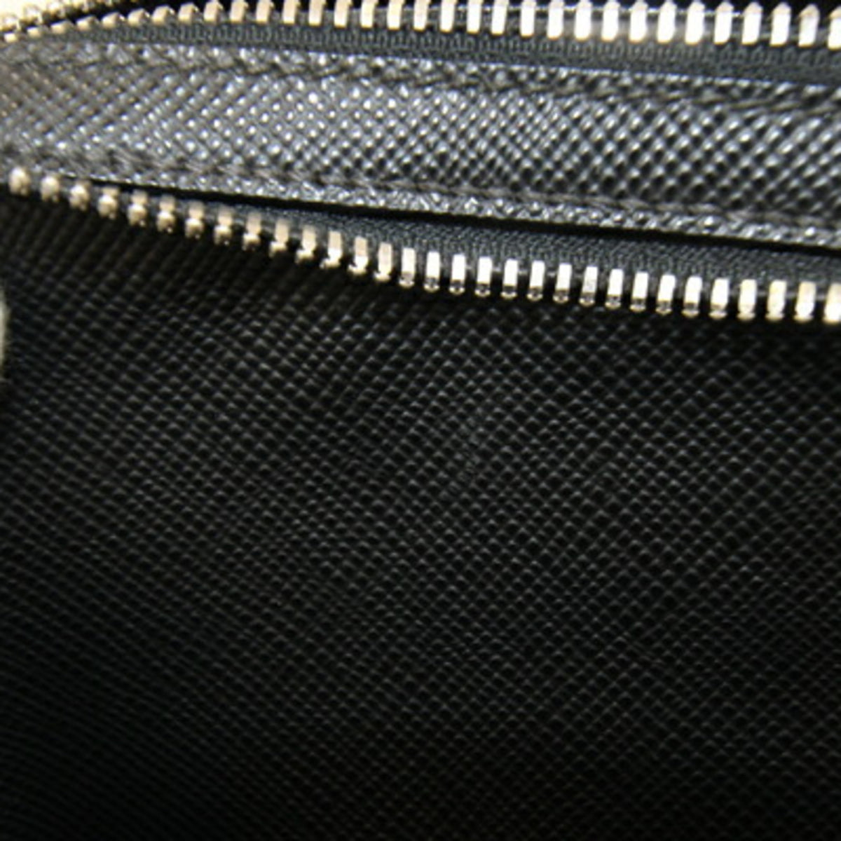 Prada Black Leather Clutch Bag (Pre-Owned)