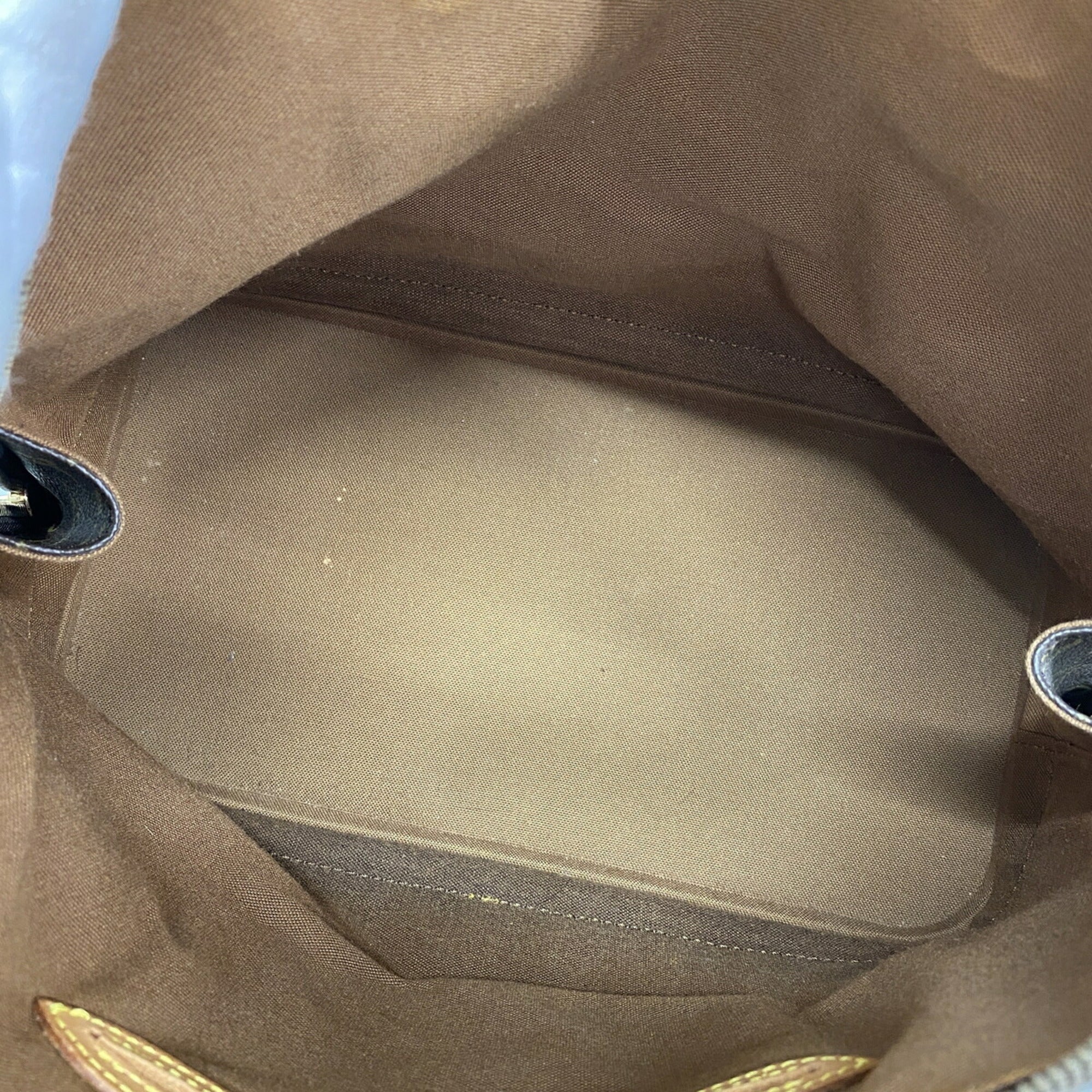Louis Vuitton Brown Handbag (Pre-Owned)
