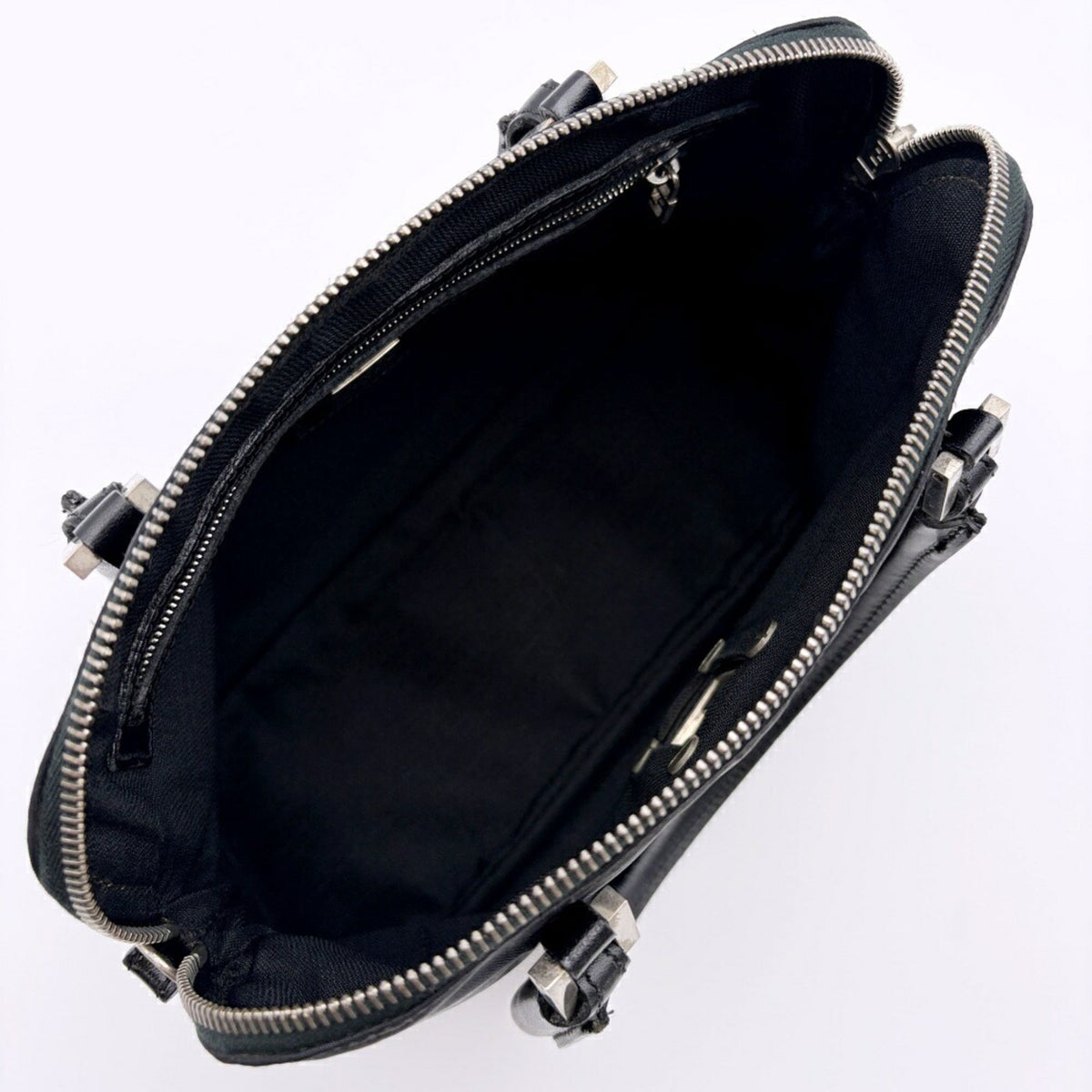 Fendi Black Nylon Leather Tote Bag (Pre-Owned)