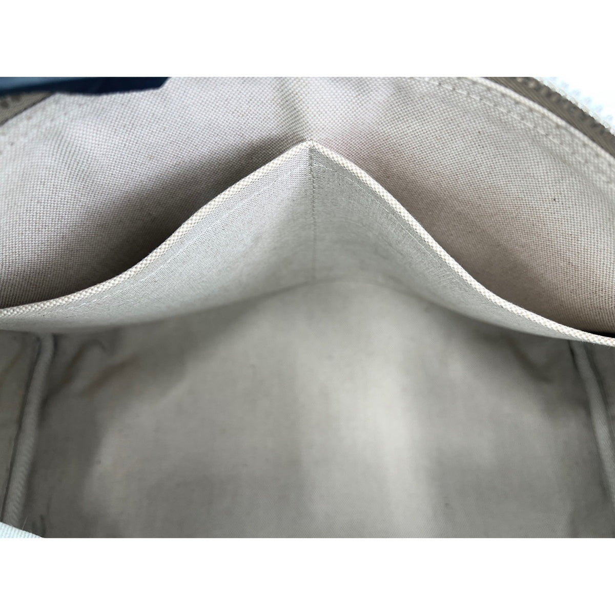 Louis Vuitton Beige Boston Bag (Pre-Owned)