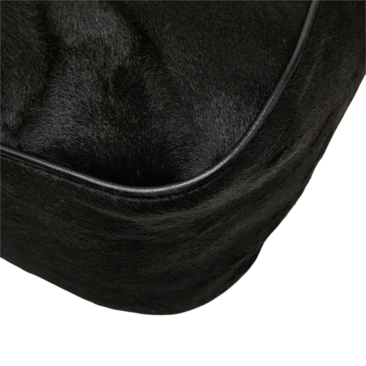 Fendi Black Leather Shoulder Bag (Pre-Owned)