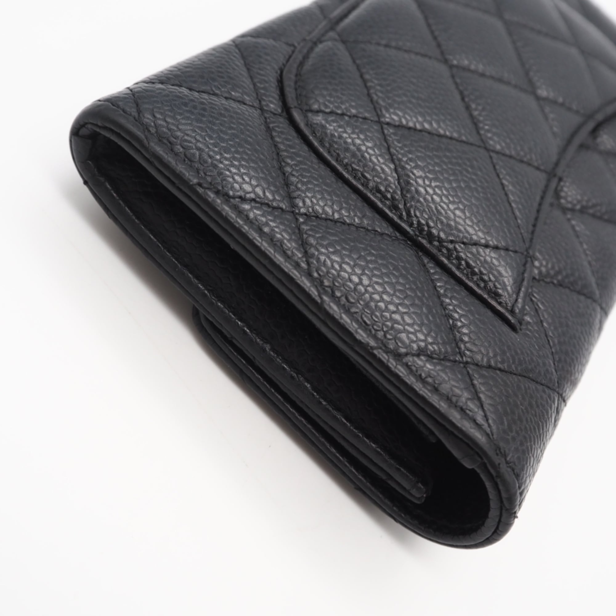 Chanel Black Grained Calfskin Long Wallet (Bi-Fold) (Pre-Owned)