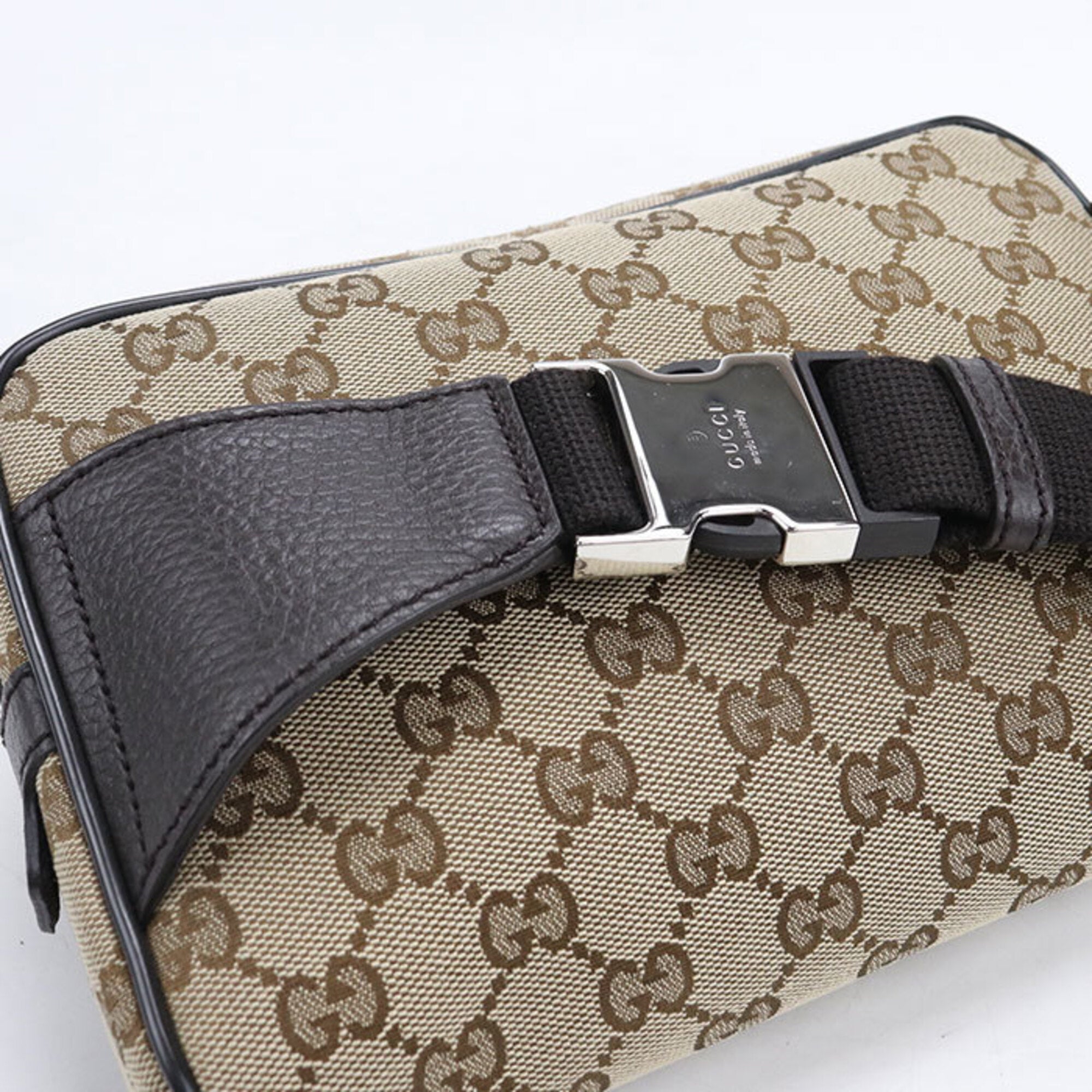 Gucci Beige Canvas Fanny Pack (Pre-Owned)
