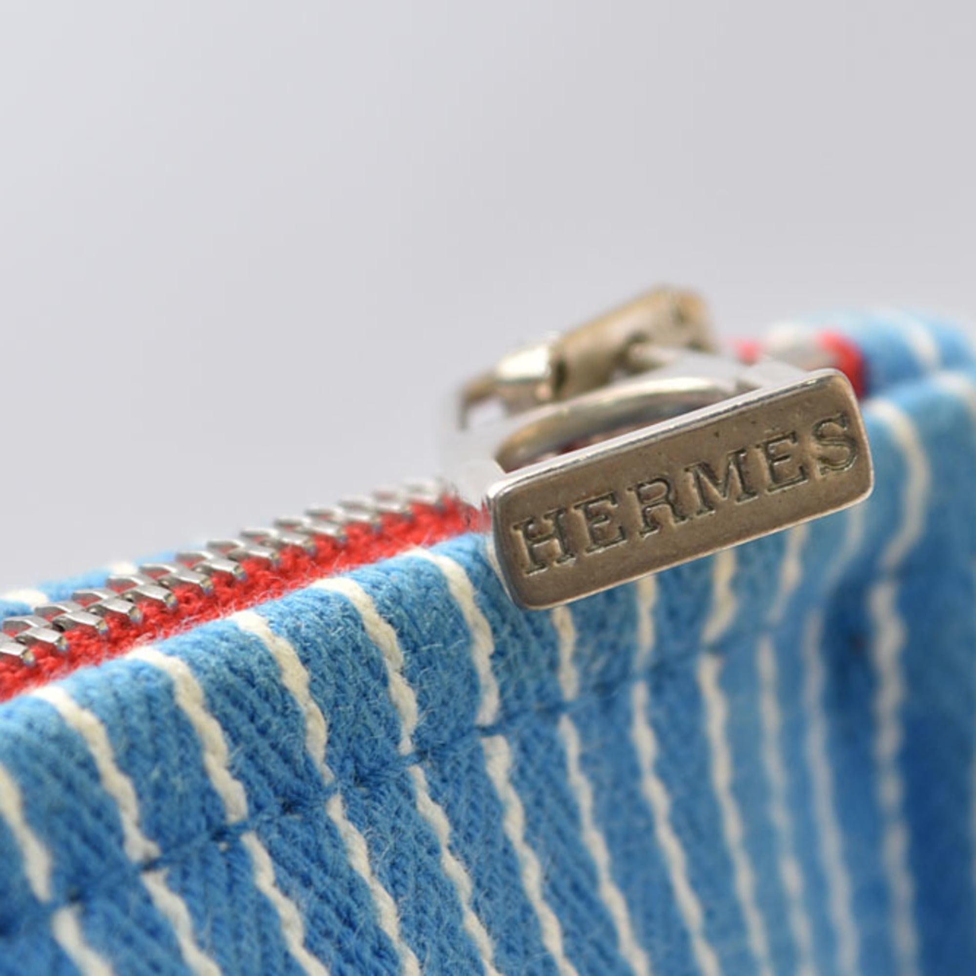 Hermes Blue White Cotton Pouch (Pre-Owned)