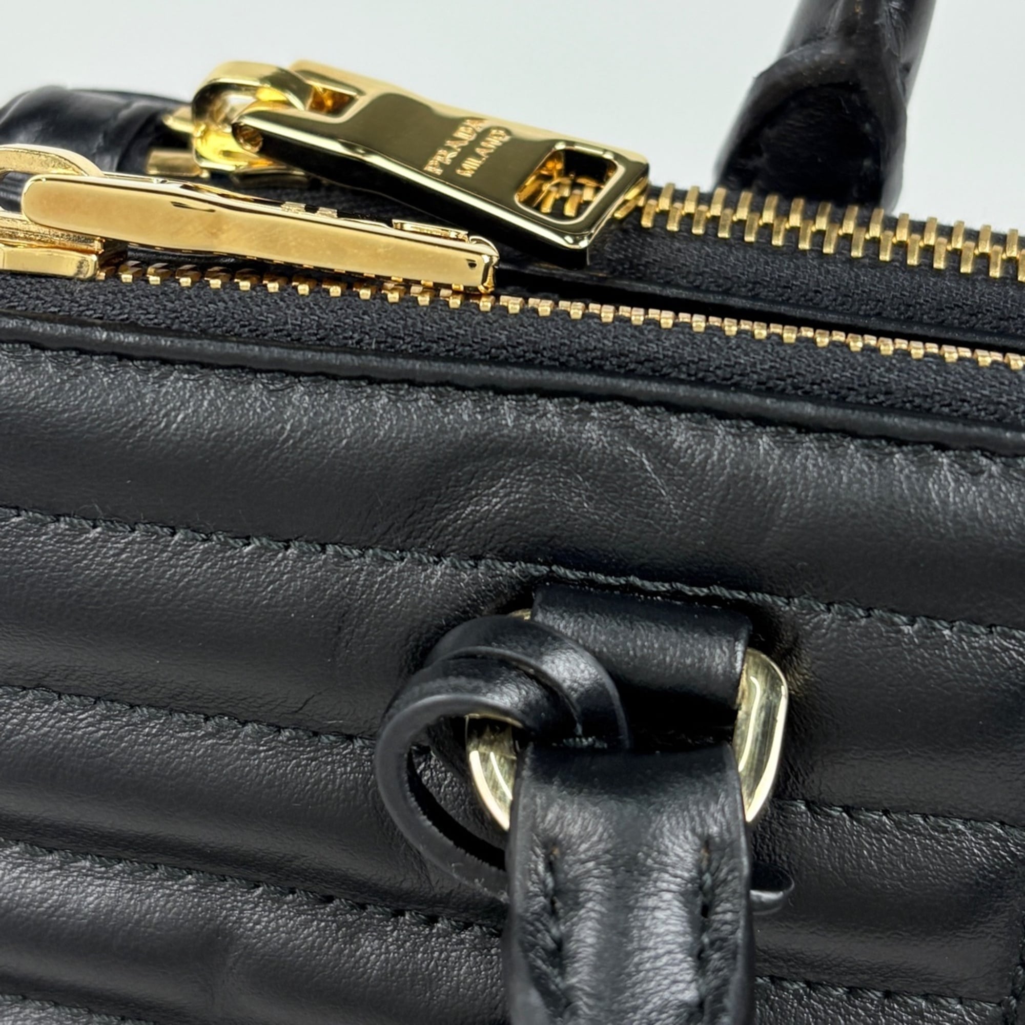 Prada Black Leather Handbag (Pre-Owned)