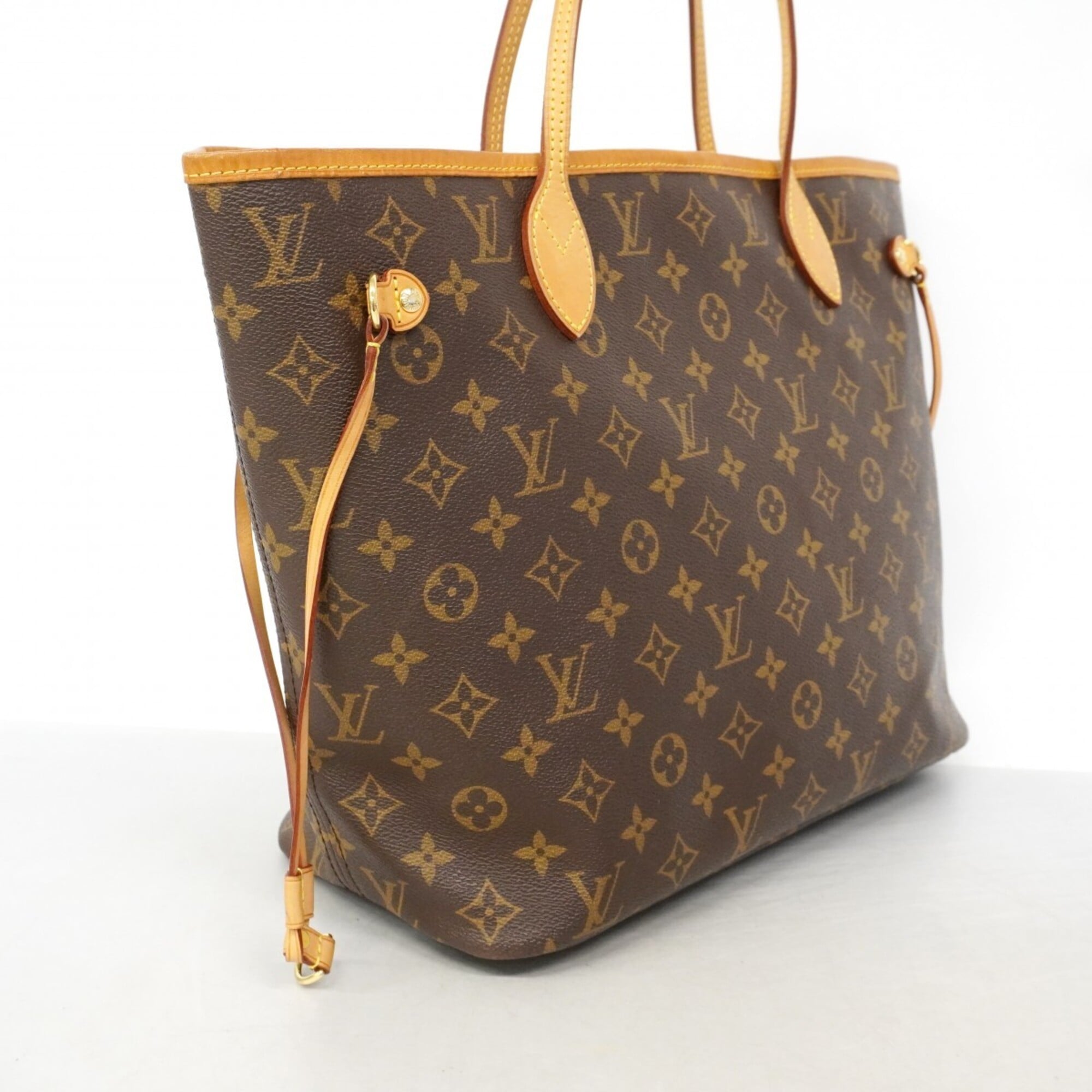 Louis Vuitton Fuchsia Tote Bag (Pre-Owned)