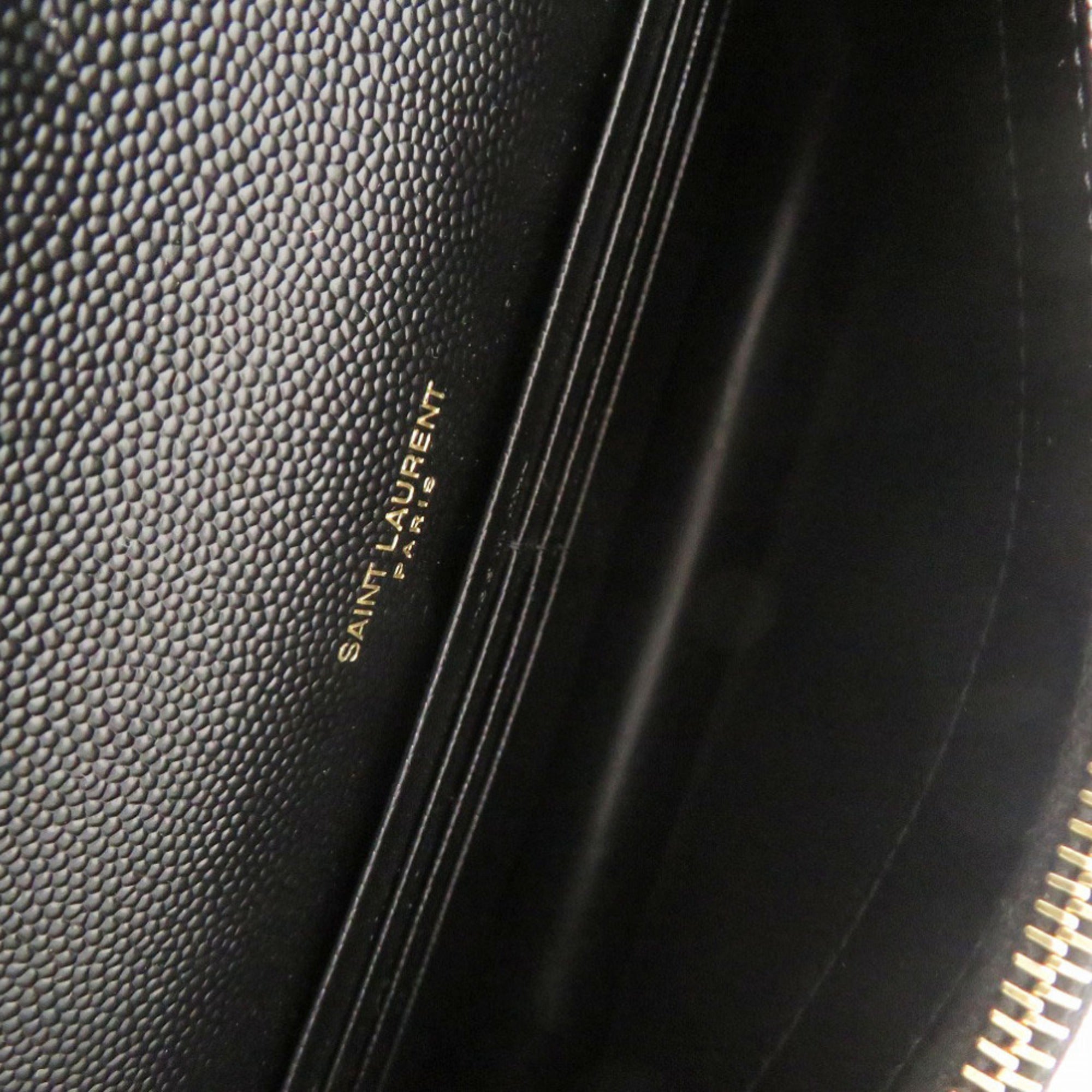 Yves Saint Laurent Black Leather Shoulder Bag (Pre-Owned)