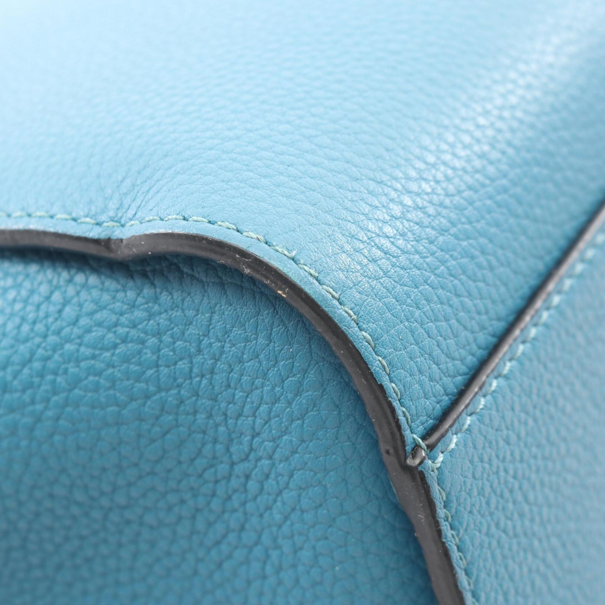 Loewe Green Leather Handbag (Pre-Owned)