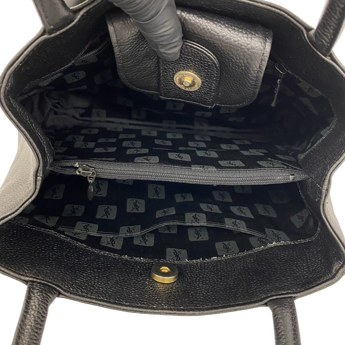 Yves Saint Laurent Black Leather Handbag Tote Bag (Pre-Owned)