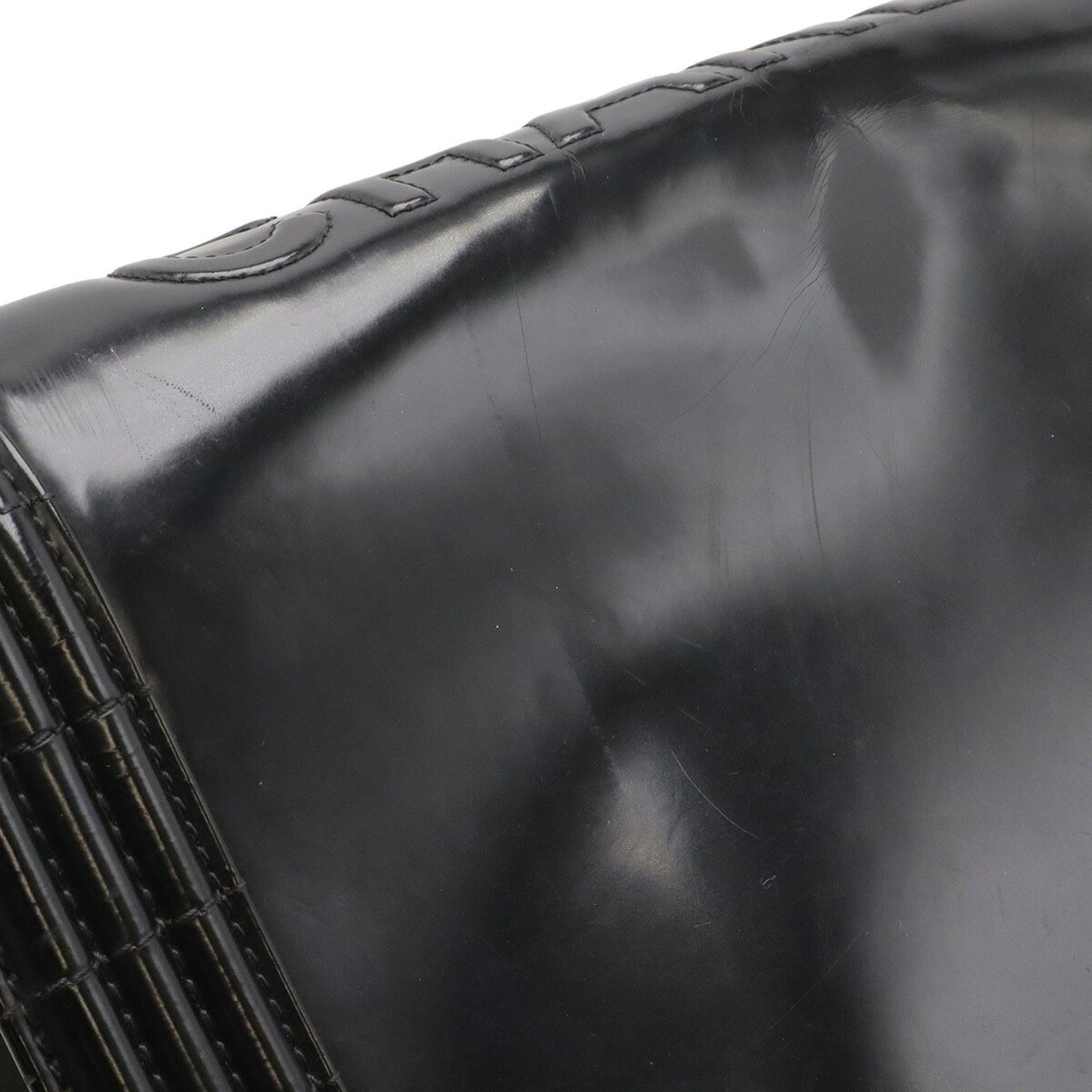 Chanel Black Shoulder Bag (Pre-Owned)