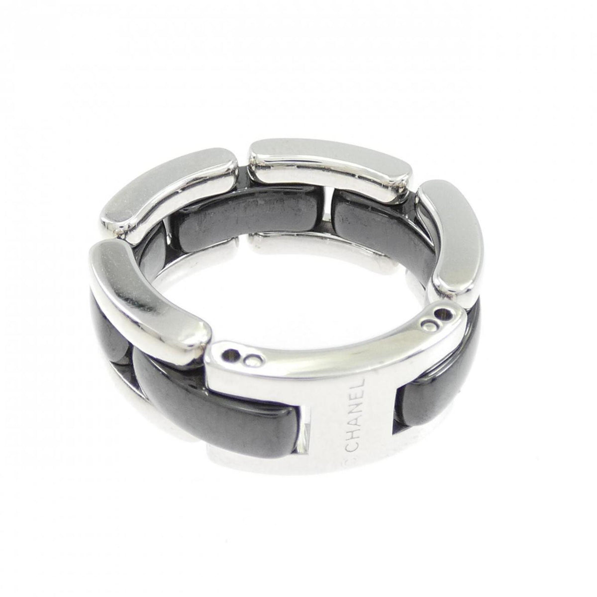 Chanel White Gold (18K) Ceramic Band Ring (Pre-Owned)