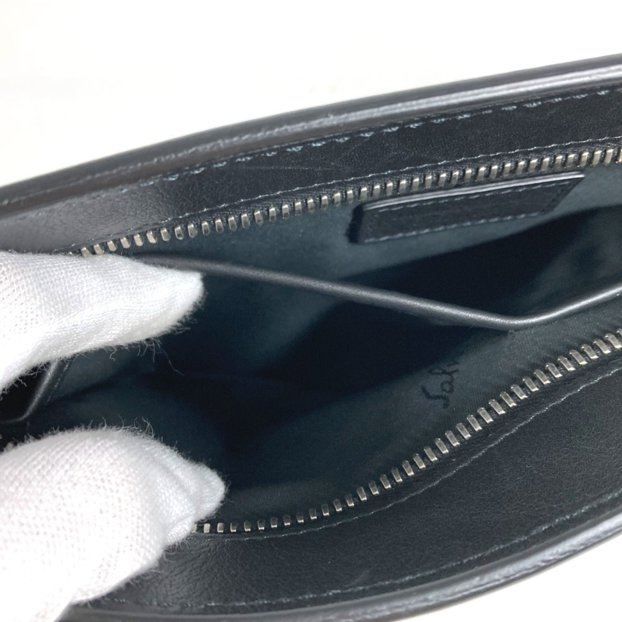 Salvatore Ferragamo Black Leather Clutch Bag Pouch (Pre-Owned)
