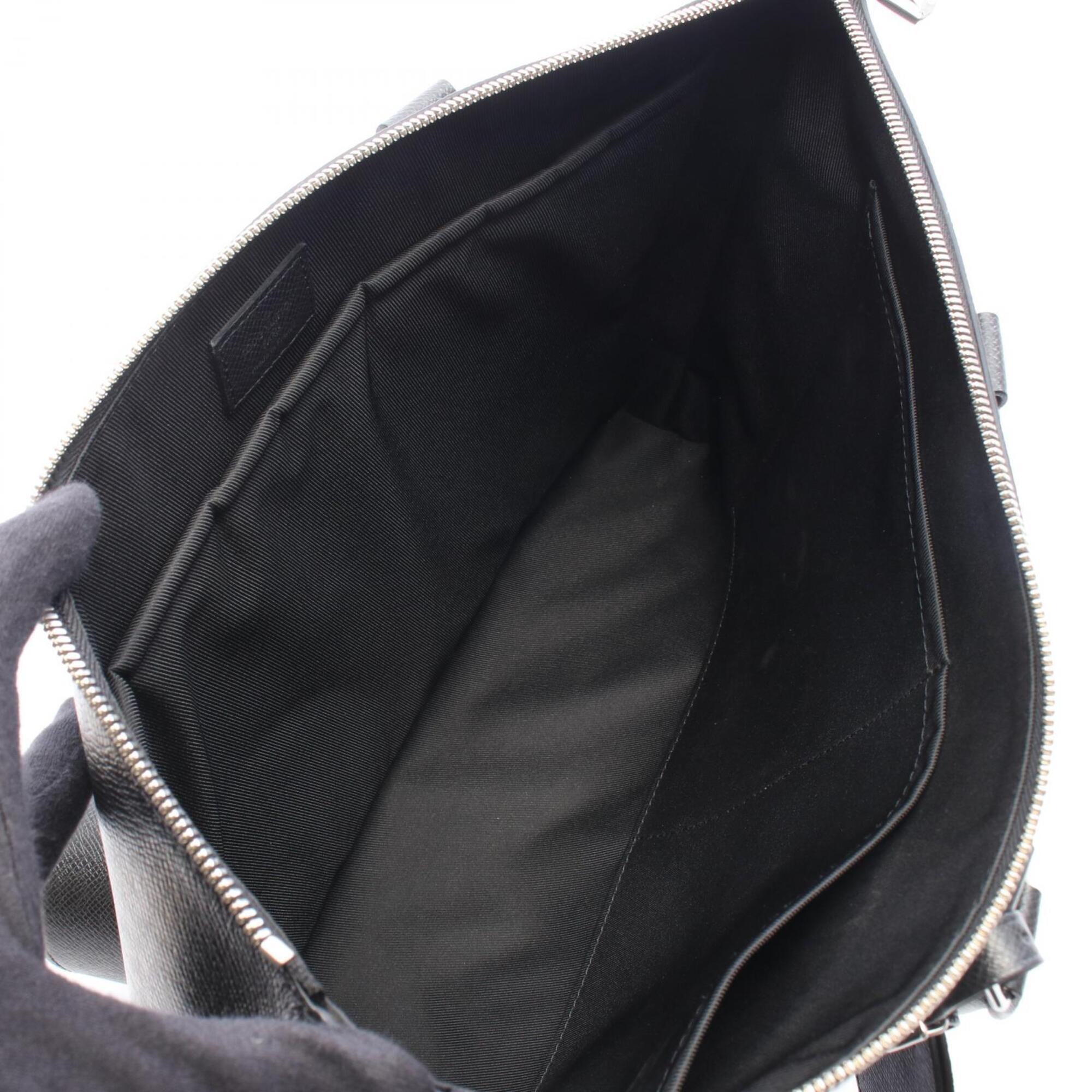 Louis Vuitton Black Noir Taiga Leather Leather Briefcase Handbag (Pre-Owned)
