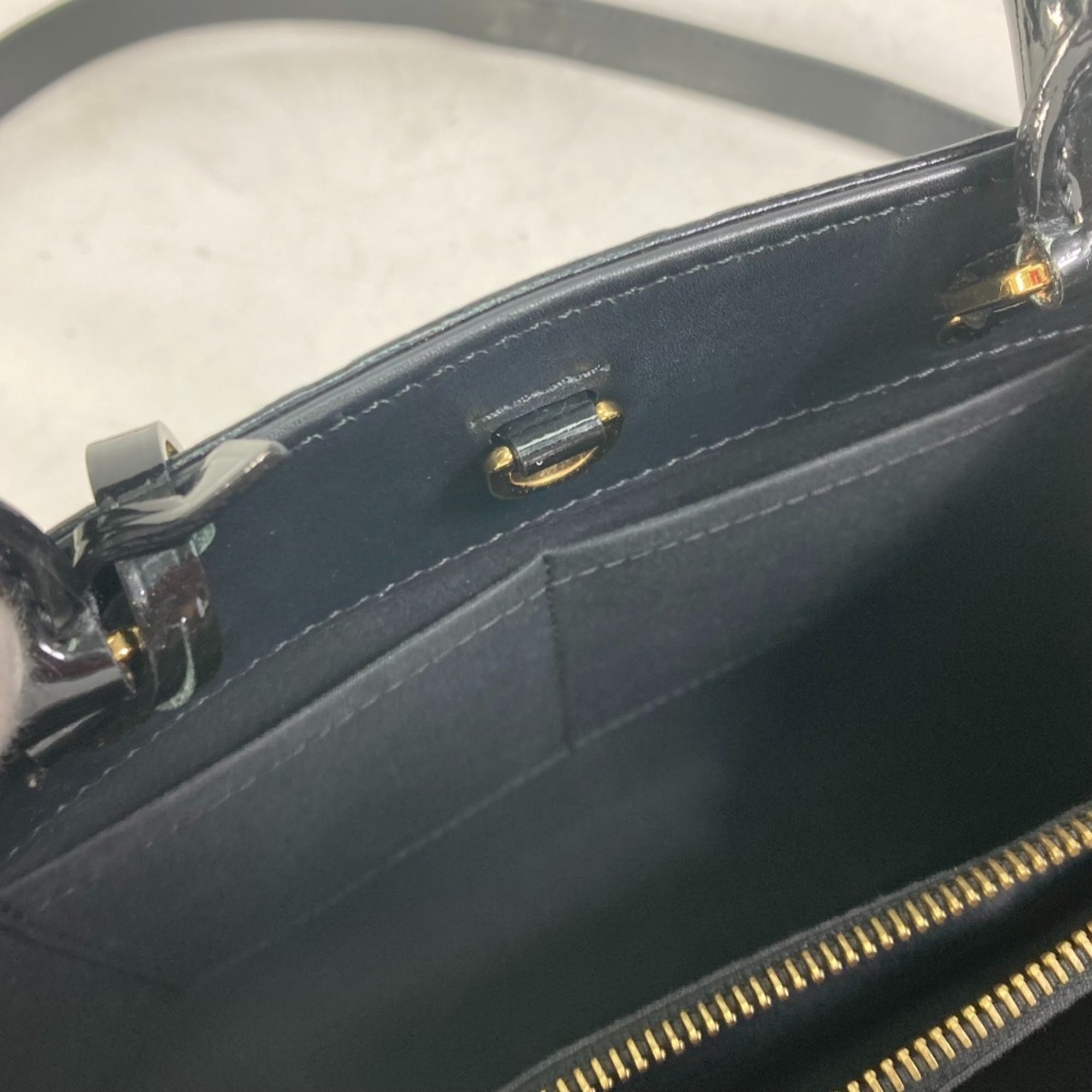 Louis Vuitton Monogram Vernis Black Noir Monogram Vernis Handbag Shoulder Bag (Pre-Owned)