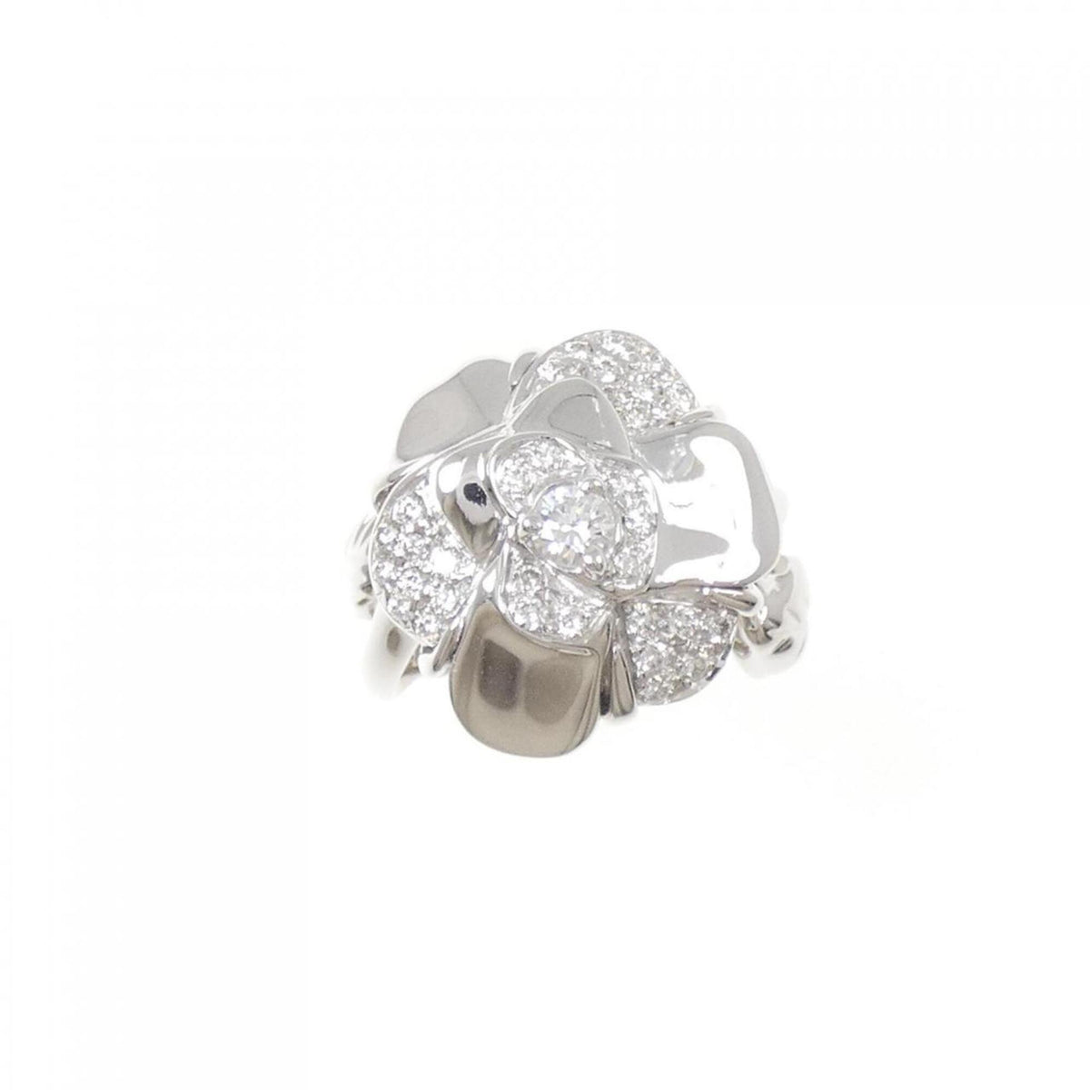 Chanel White Gold White Gold (18K) Band Ring (Pre-Owned)