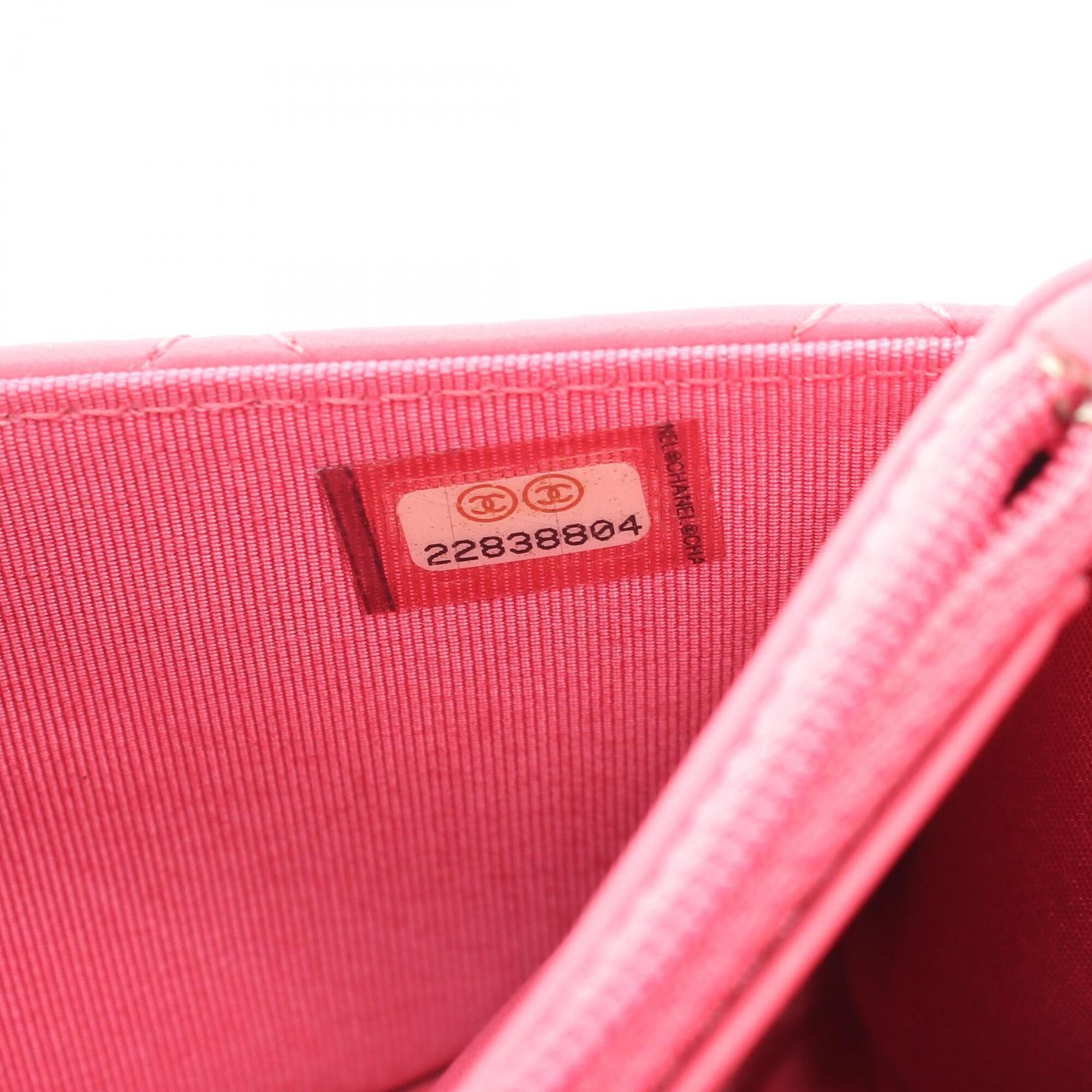 Chanel Pink Leather Handbag Shoulder Bag (Pre-Owned)