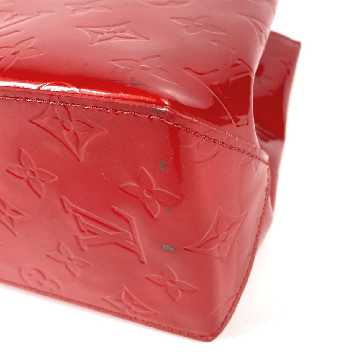 Louis Vuitton Pomme D'amour Red Color Monogram Vernis Handbag (Pre-Owned)