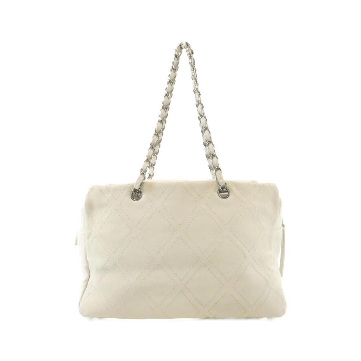 Chanel White Leather Shoulder Bag (Pre-Owned)